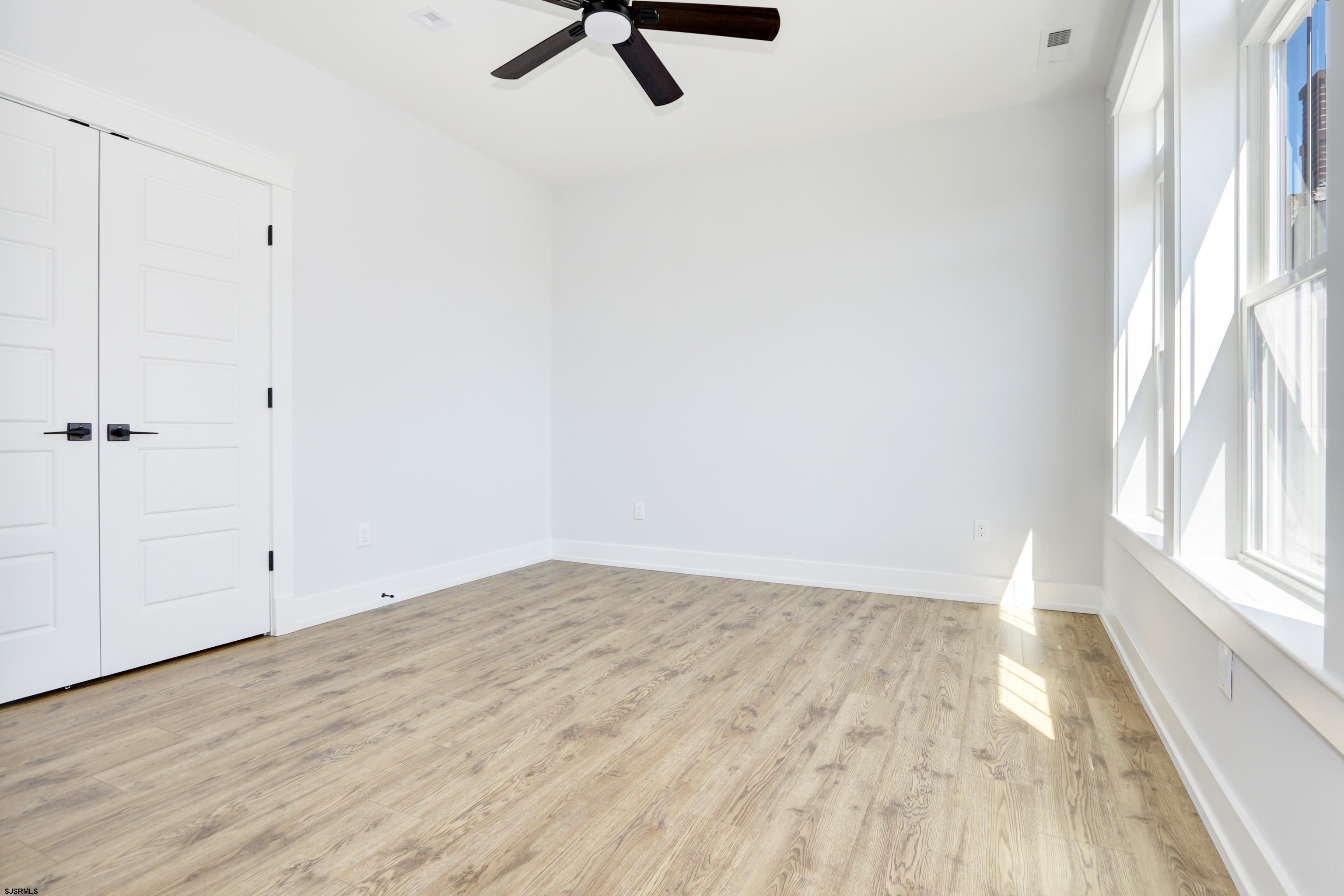 9412 Ventnor Ave Unit: 3