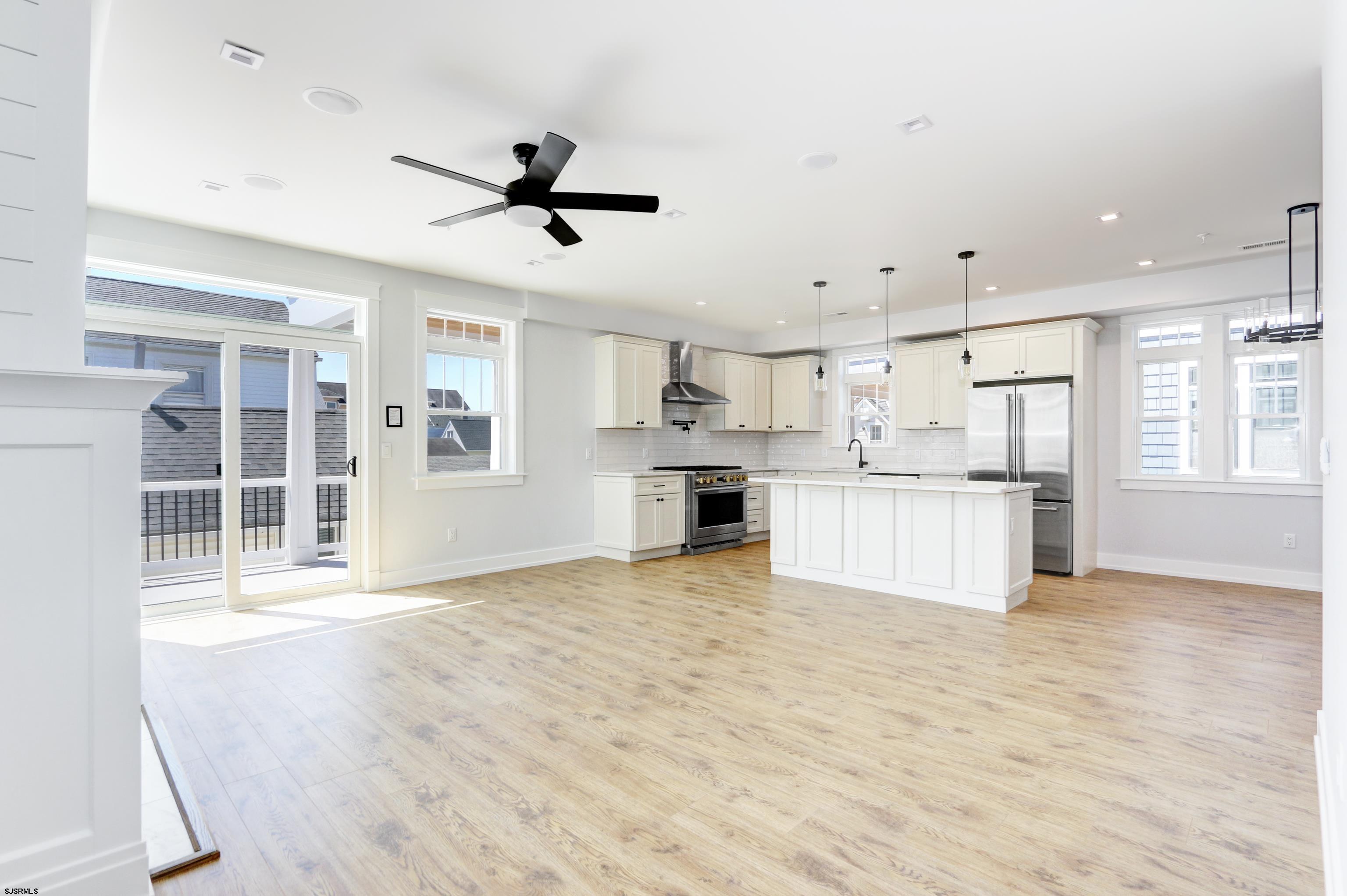 9412 Ventnor Ave Unit: 3