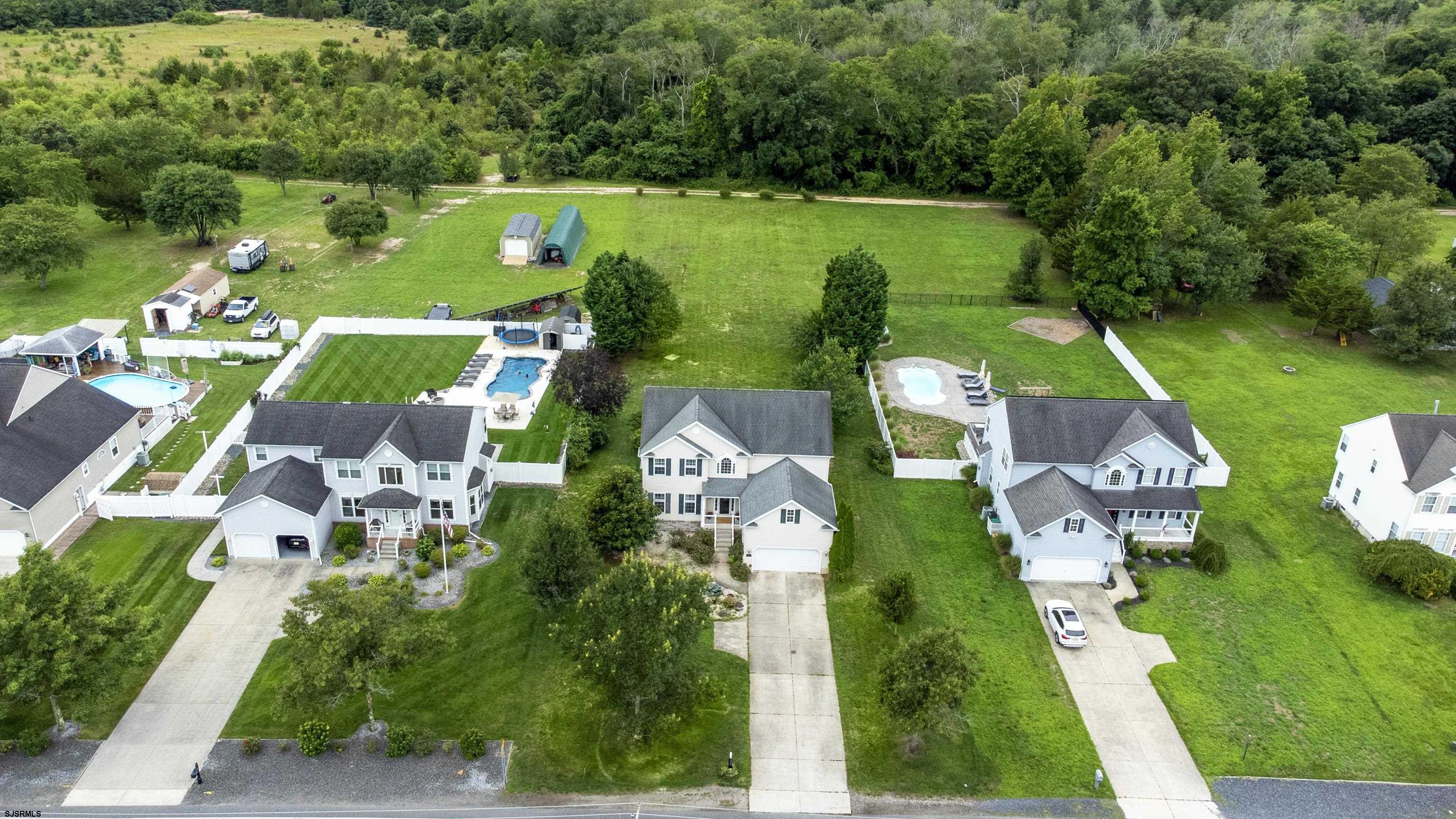 6829 Mill Road
