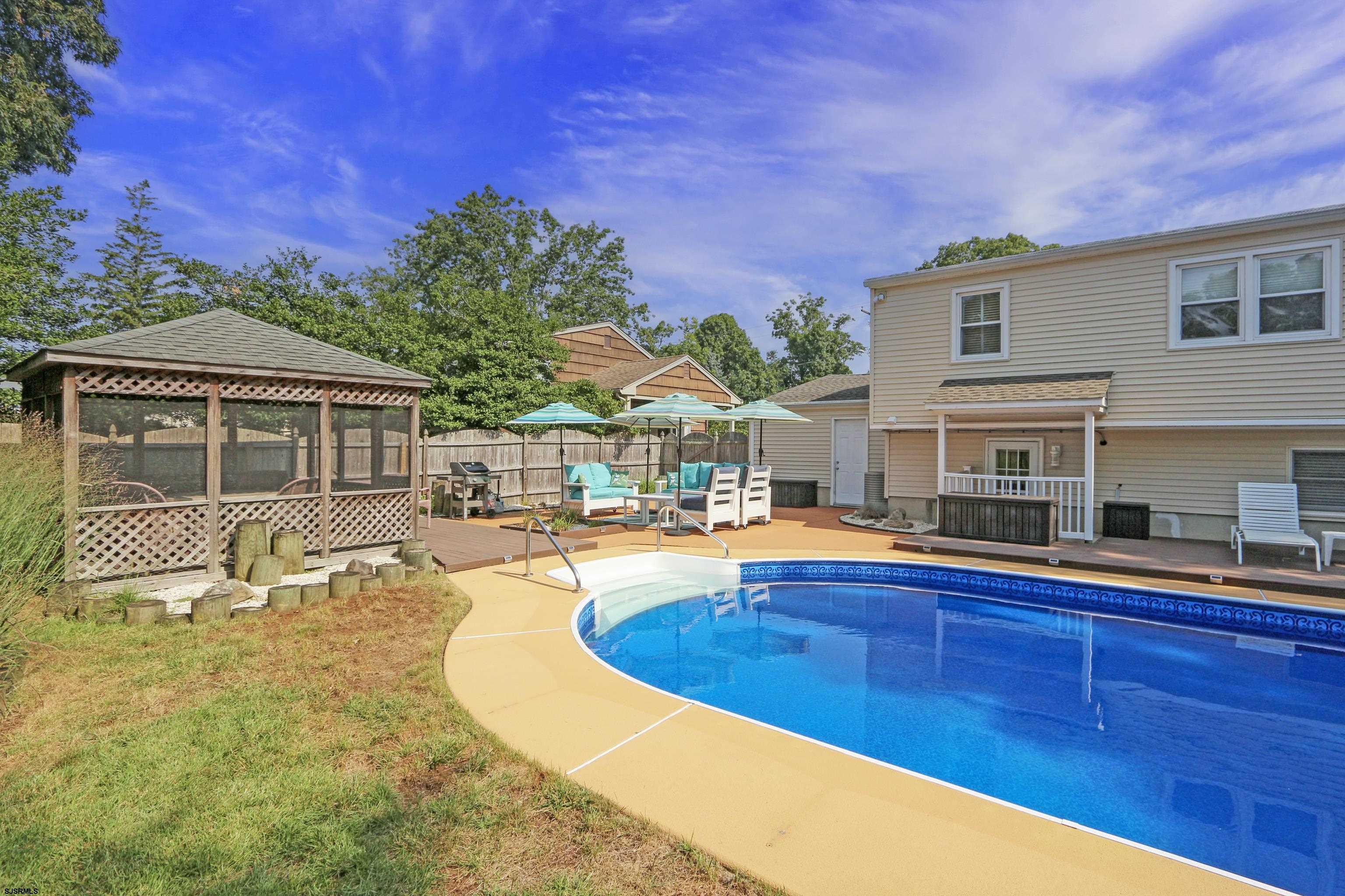 226 Ridgewood Dr Dr
