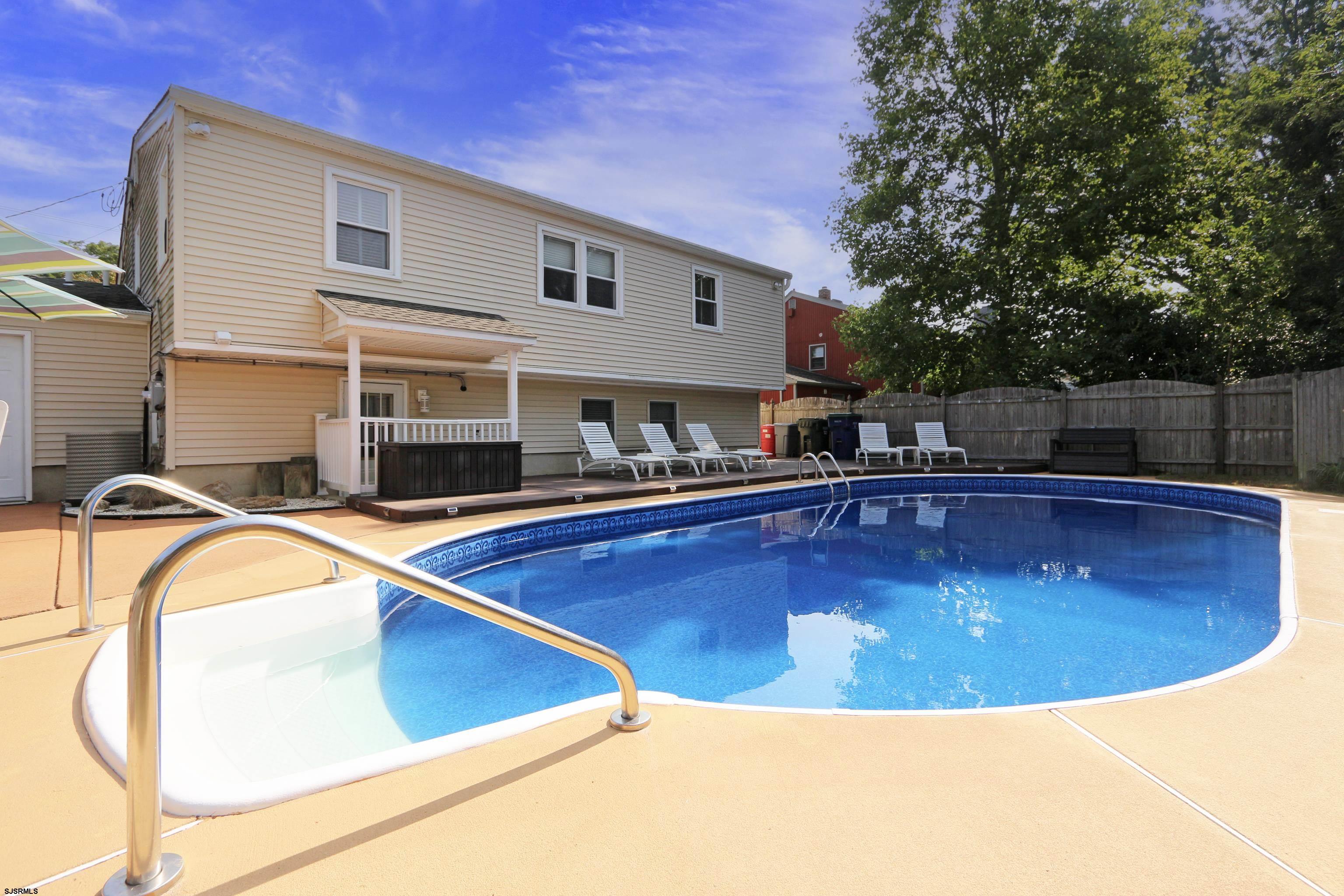 226 Ridgewood Dr Dr