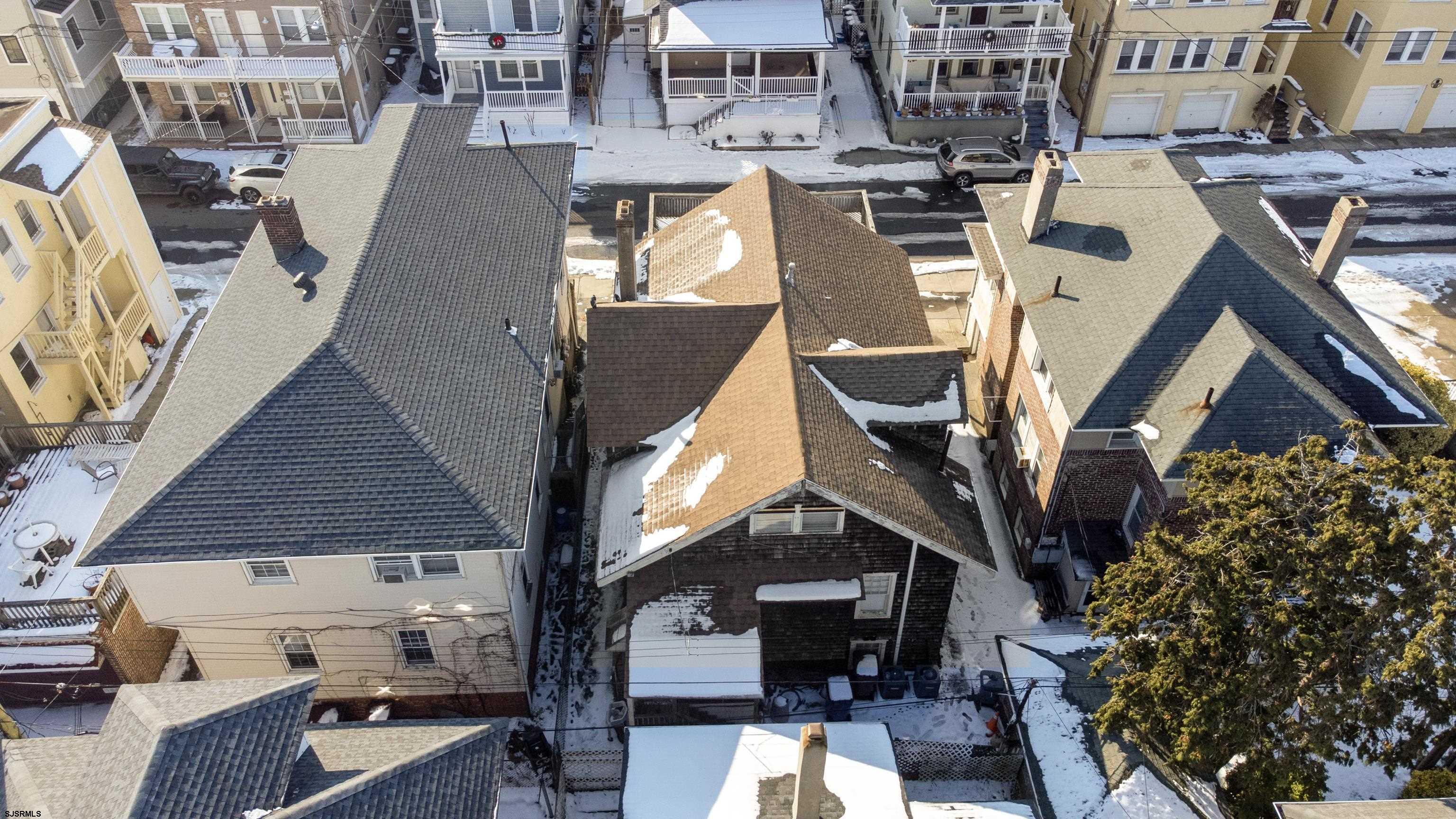 21 S Richards Ave