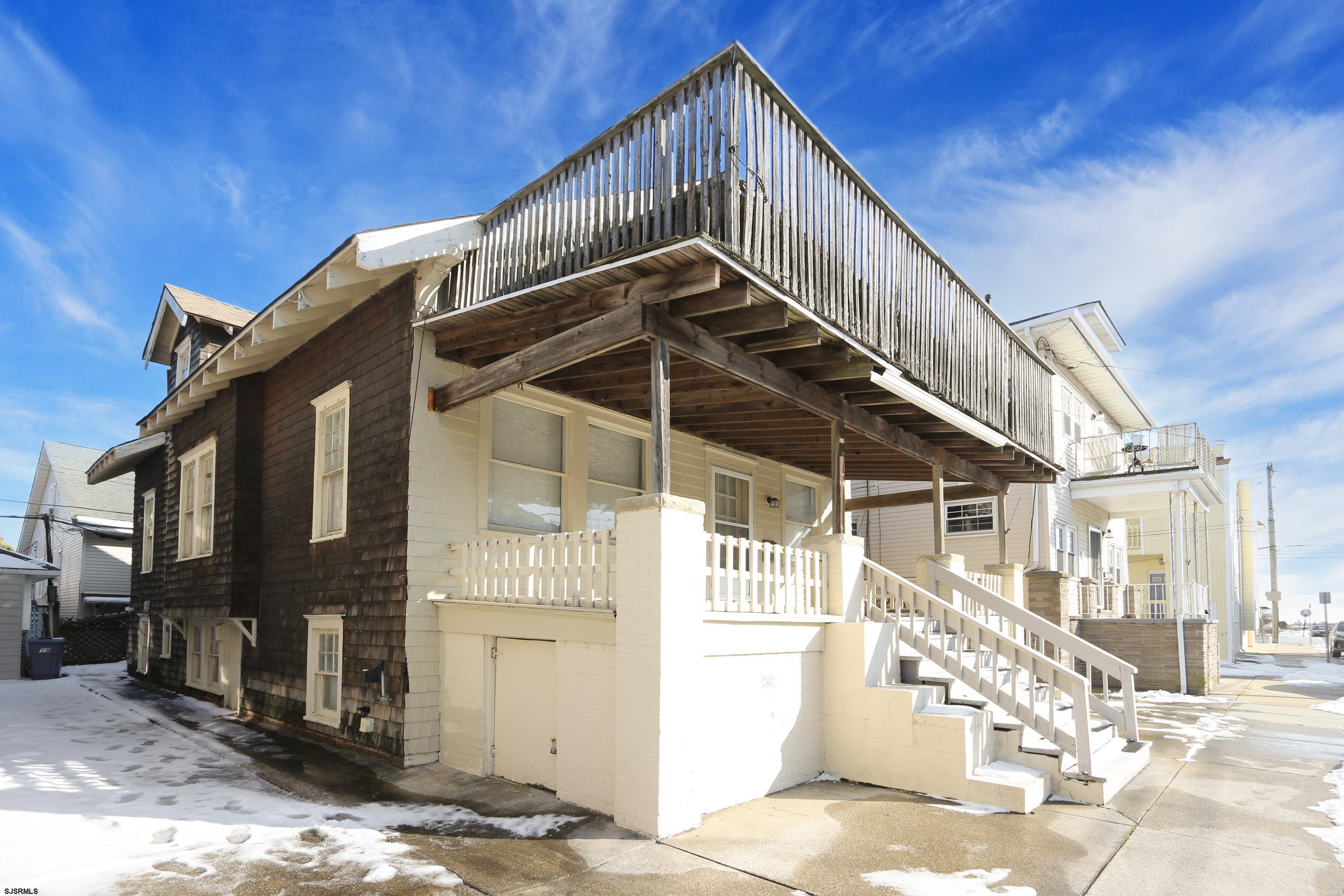 21 S Richards Ave