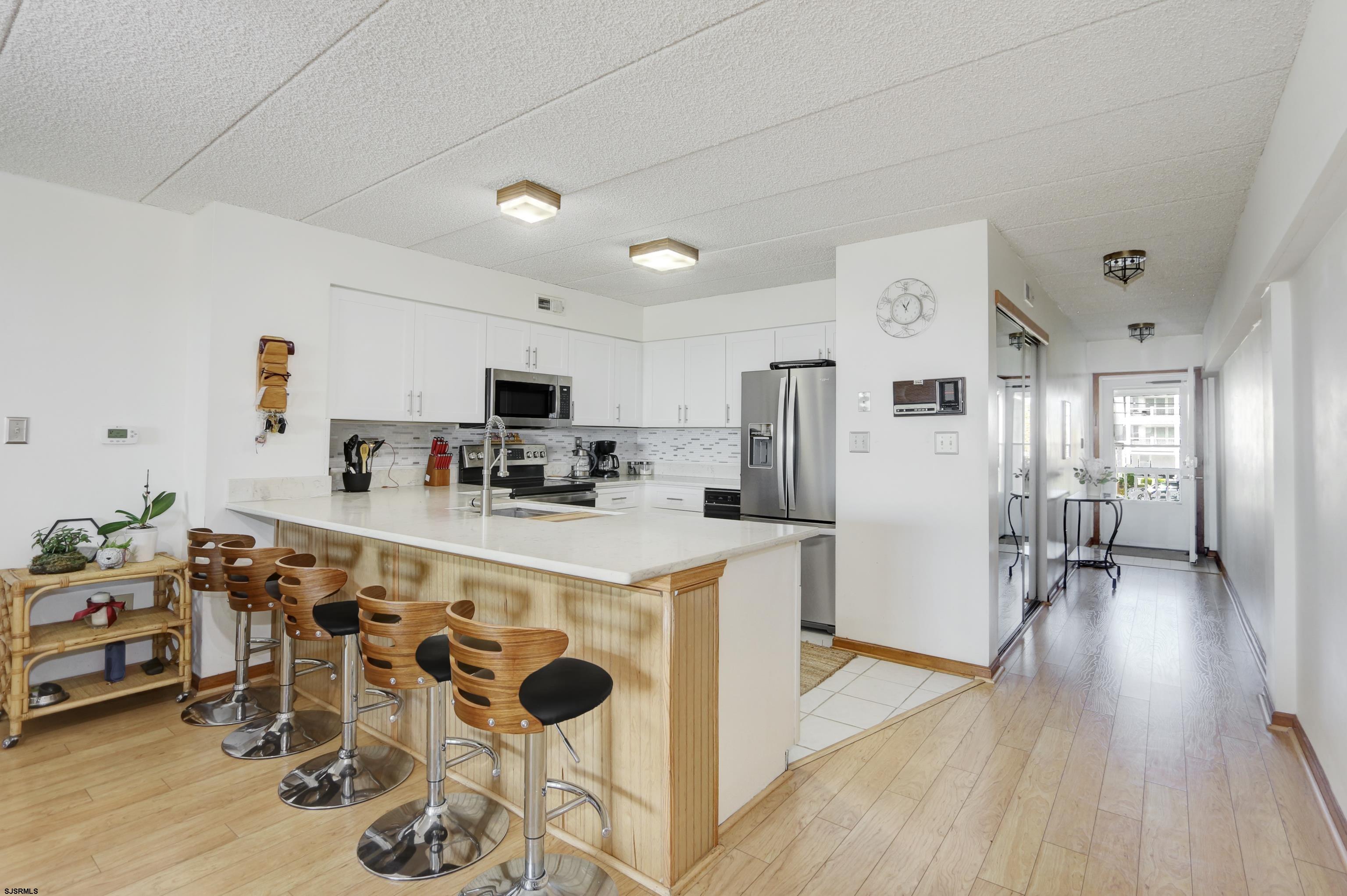 400 W Ave Unit: 2