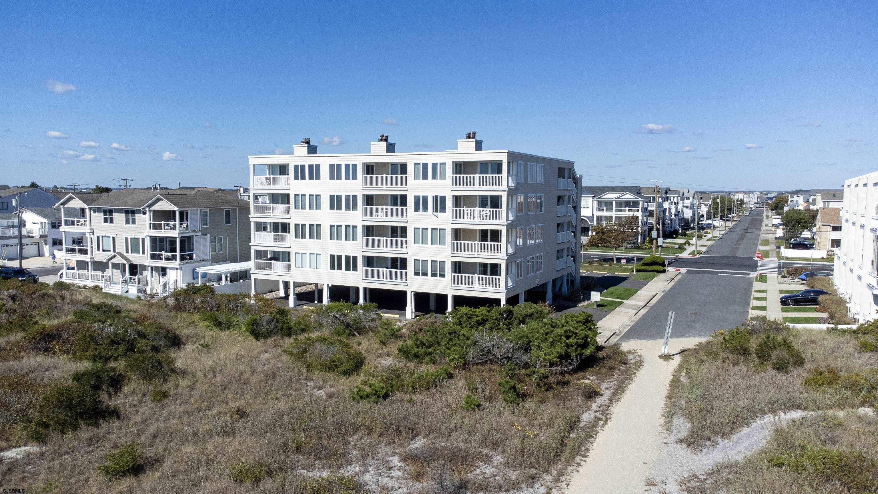 400 W Ave Unit: 2