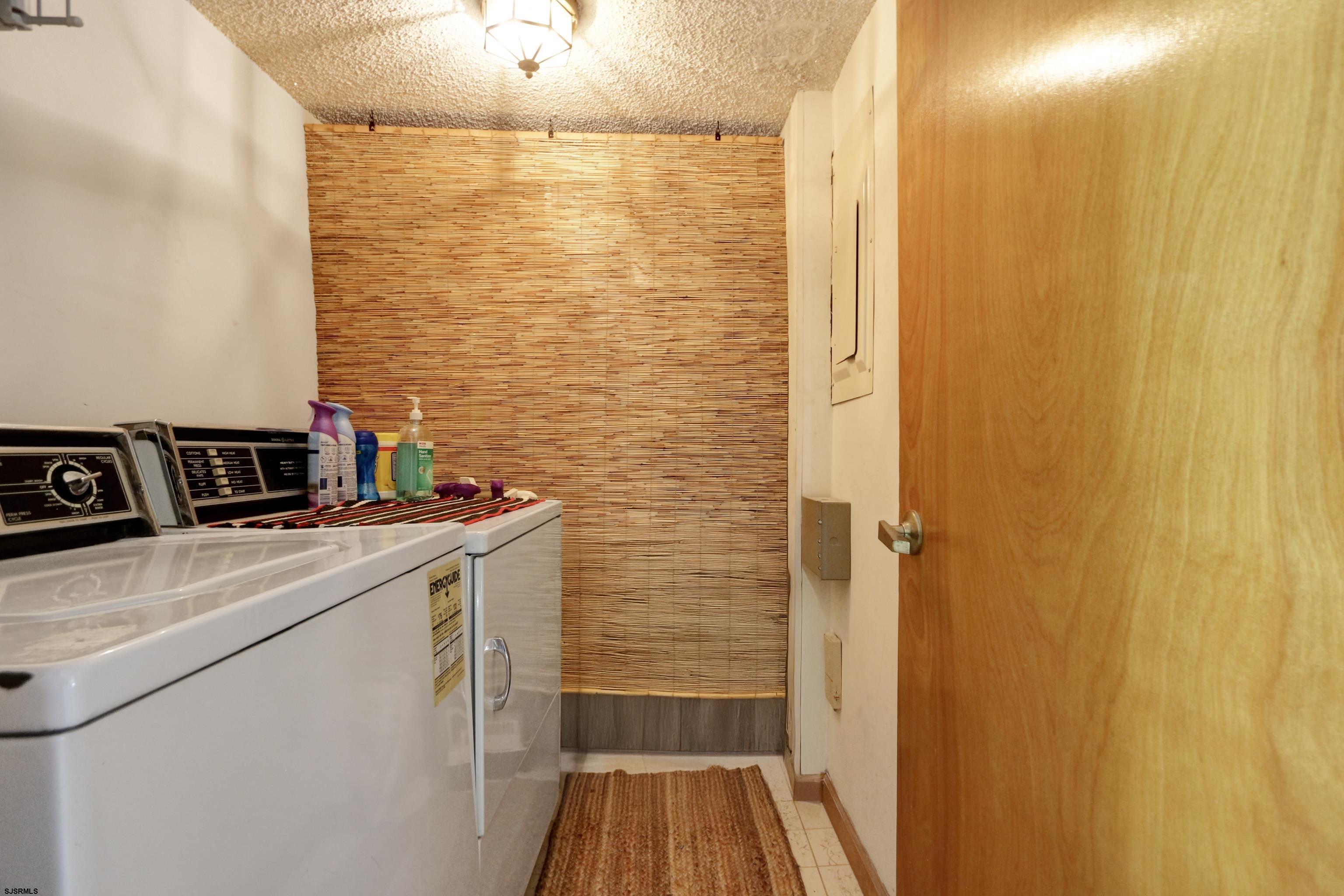 400 W Ave Unit: 2