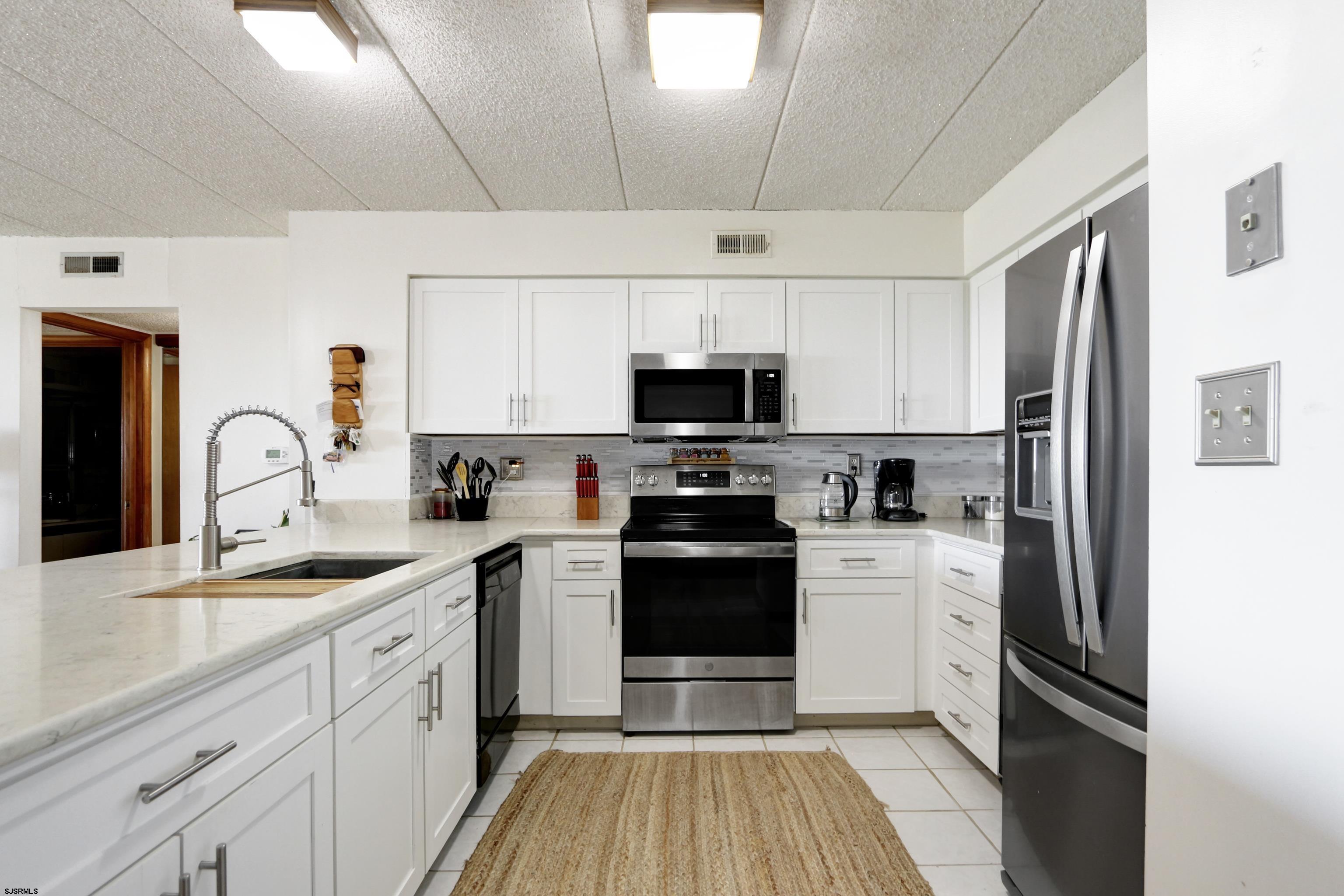 400 W Ave Unit: 2
