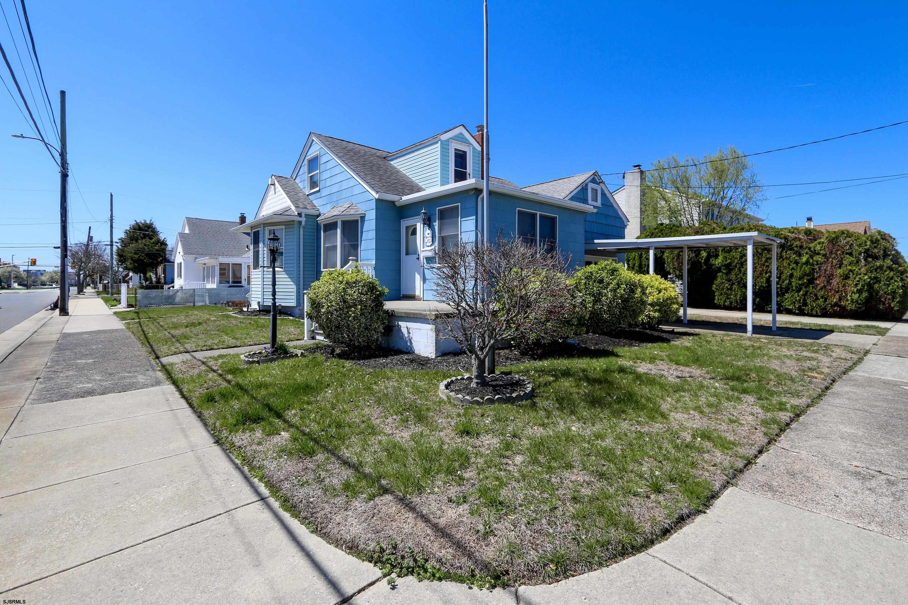 400 N Oxford Ave