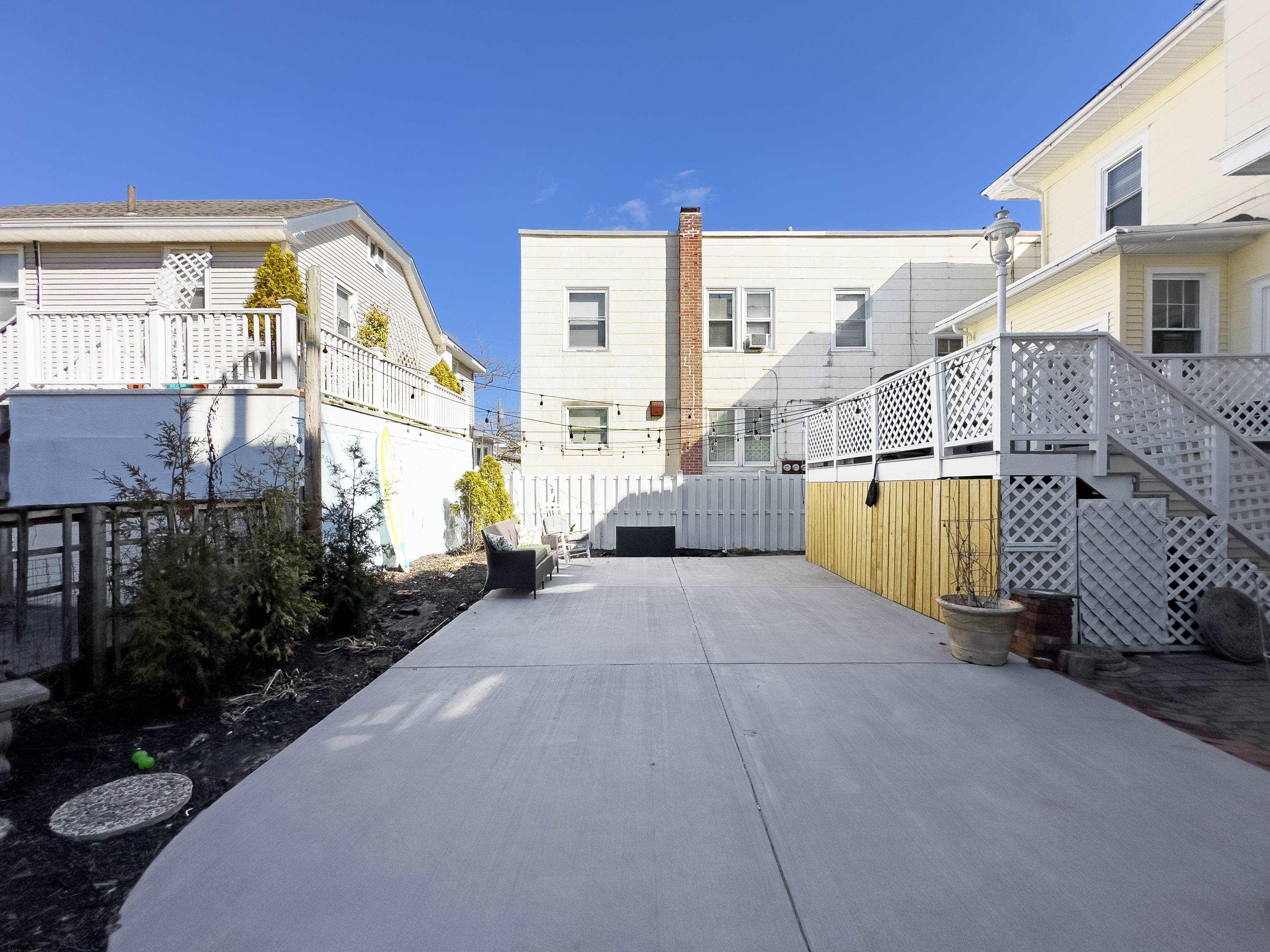 5003 Ave