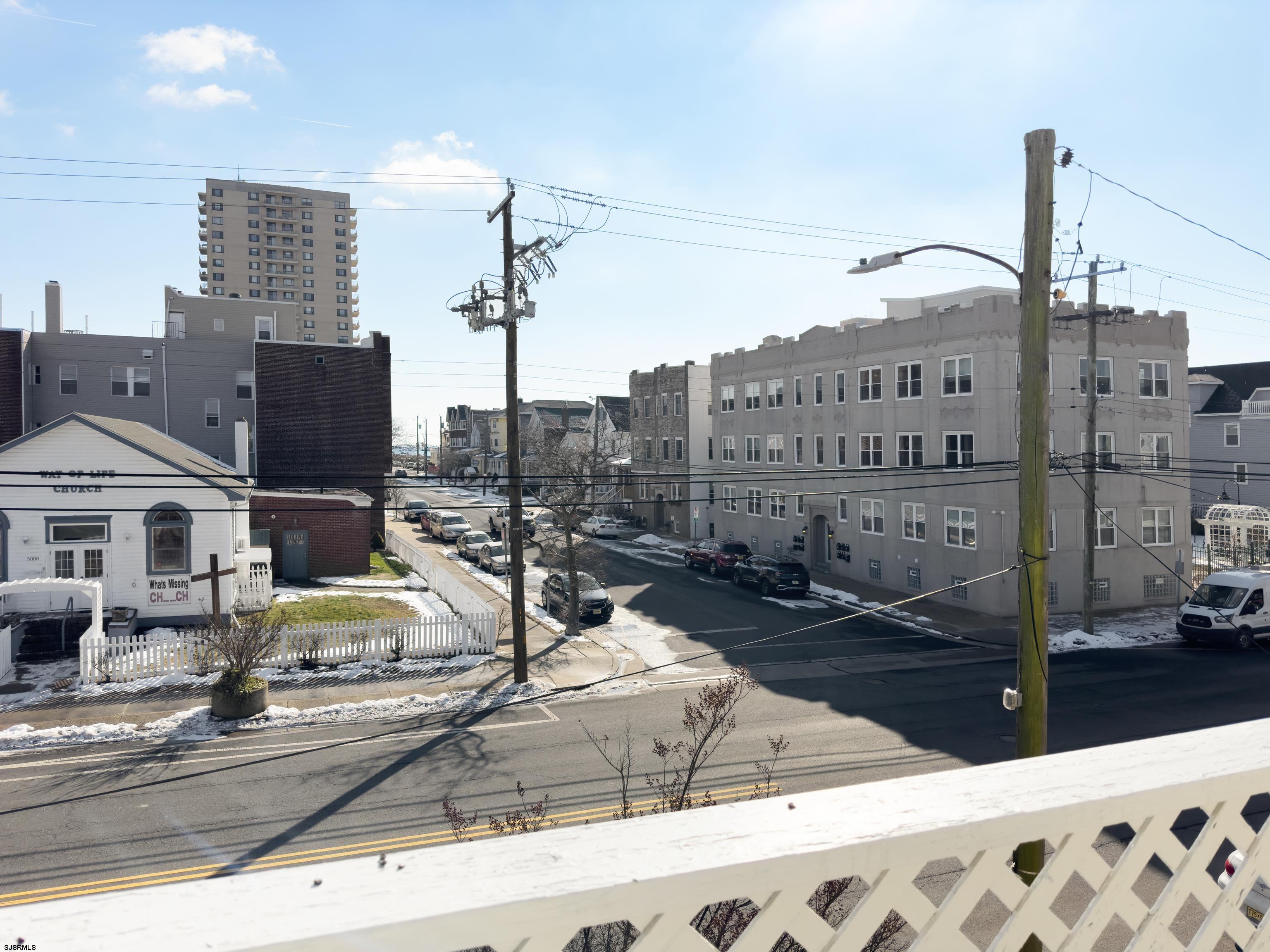 5003 Ave