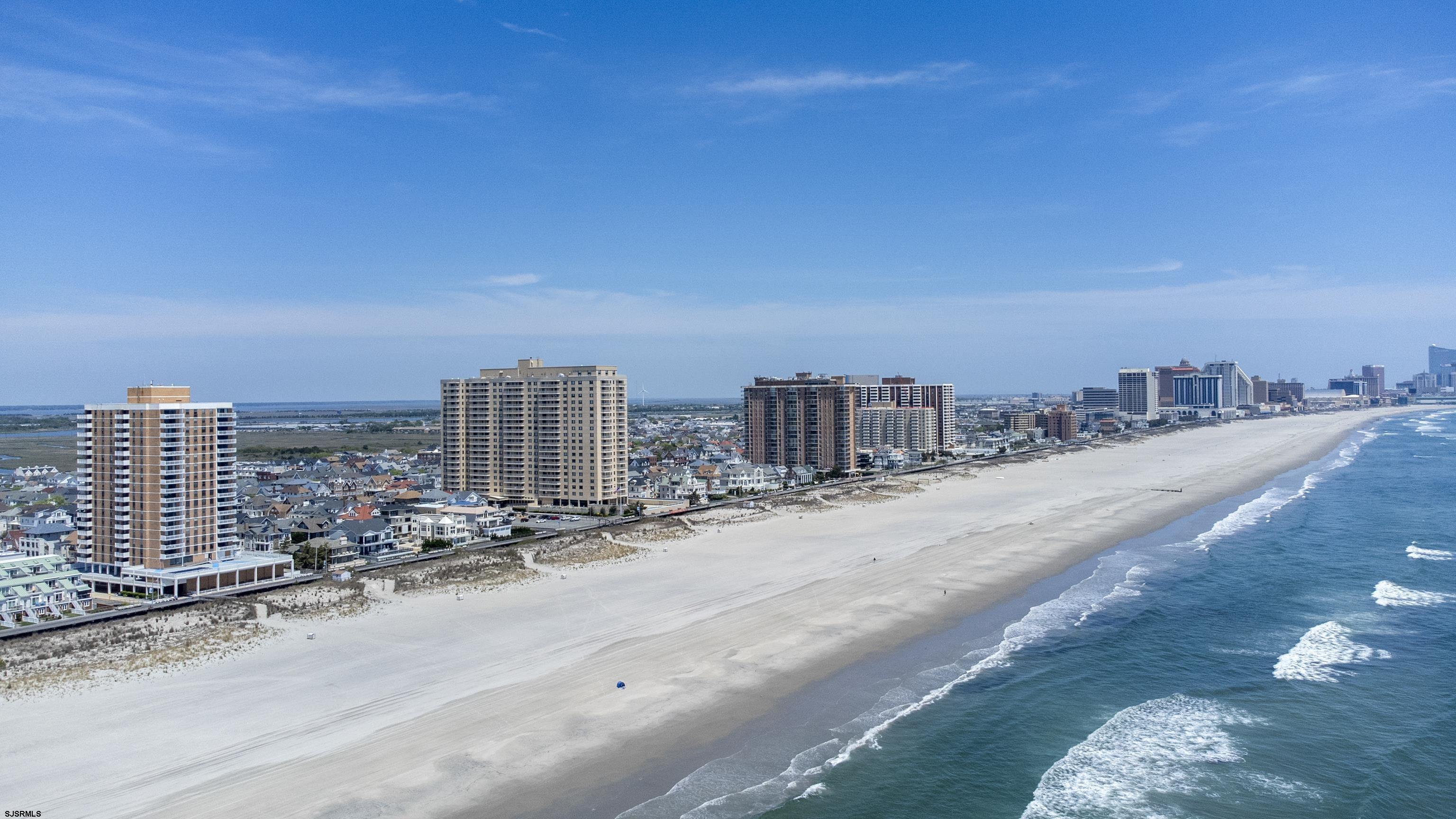 5200 Boardwalk Unit: 12F