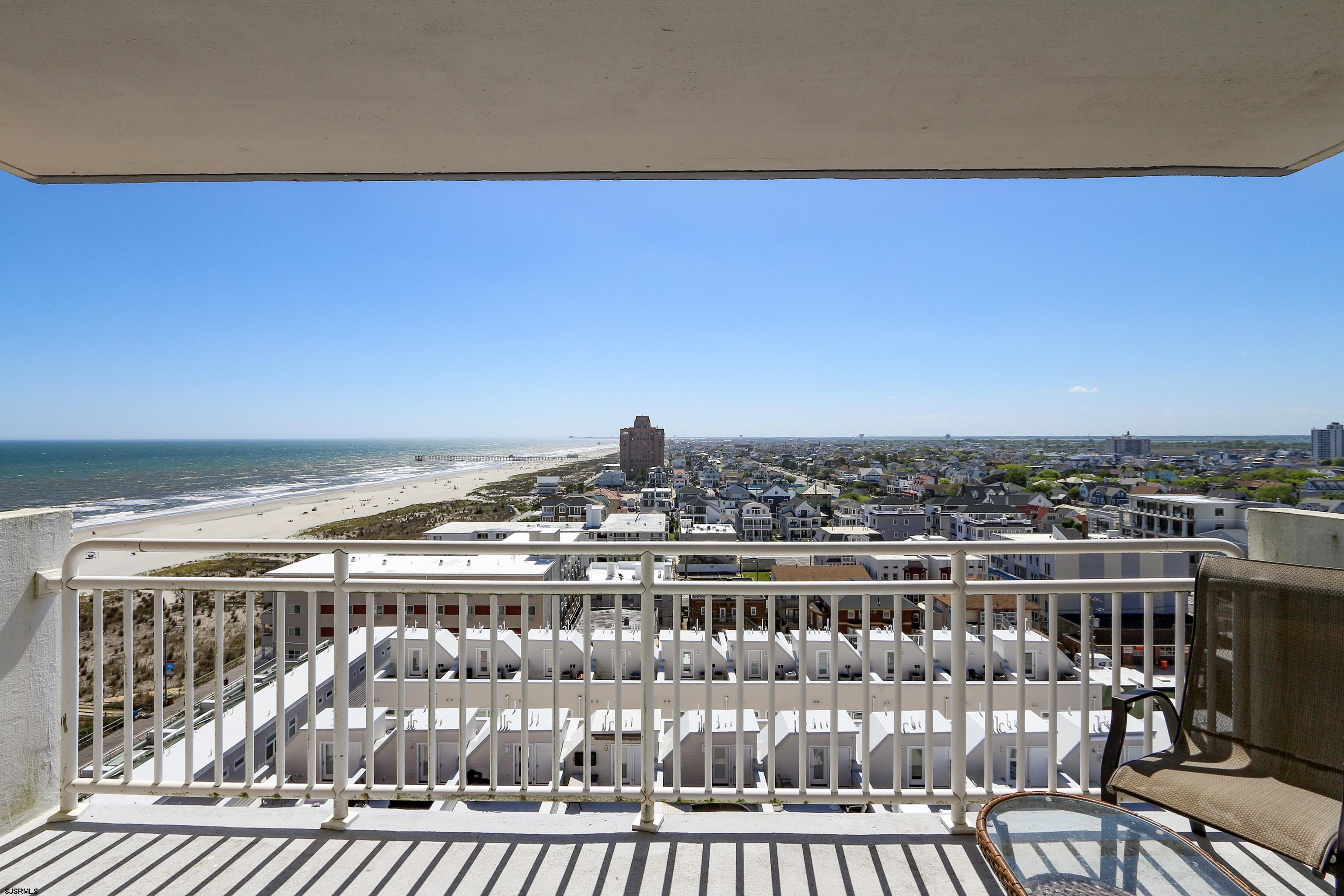 5200 Boardwalk Unit: 12F