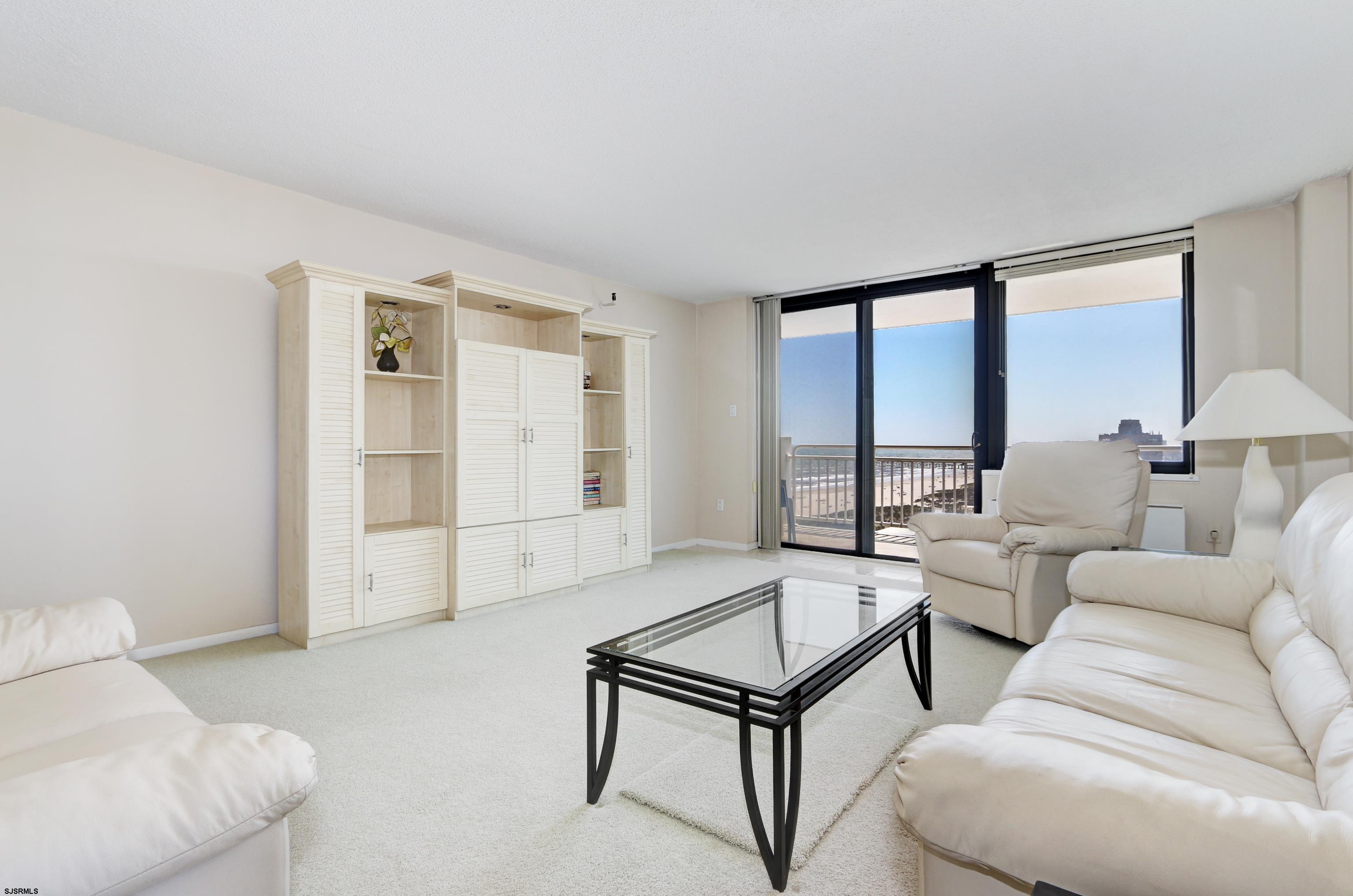 5200 Boardwalk Unit: 12F