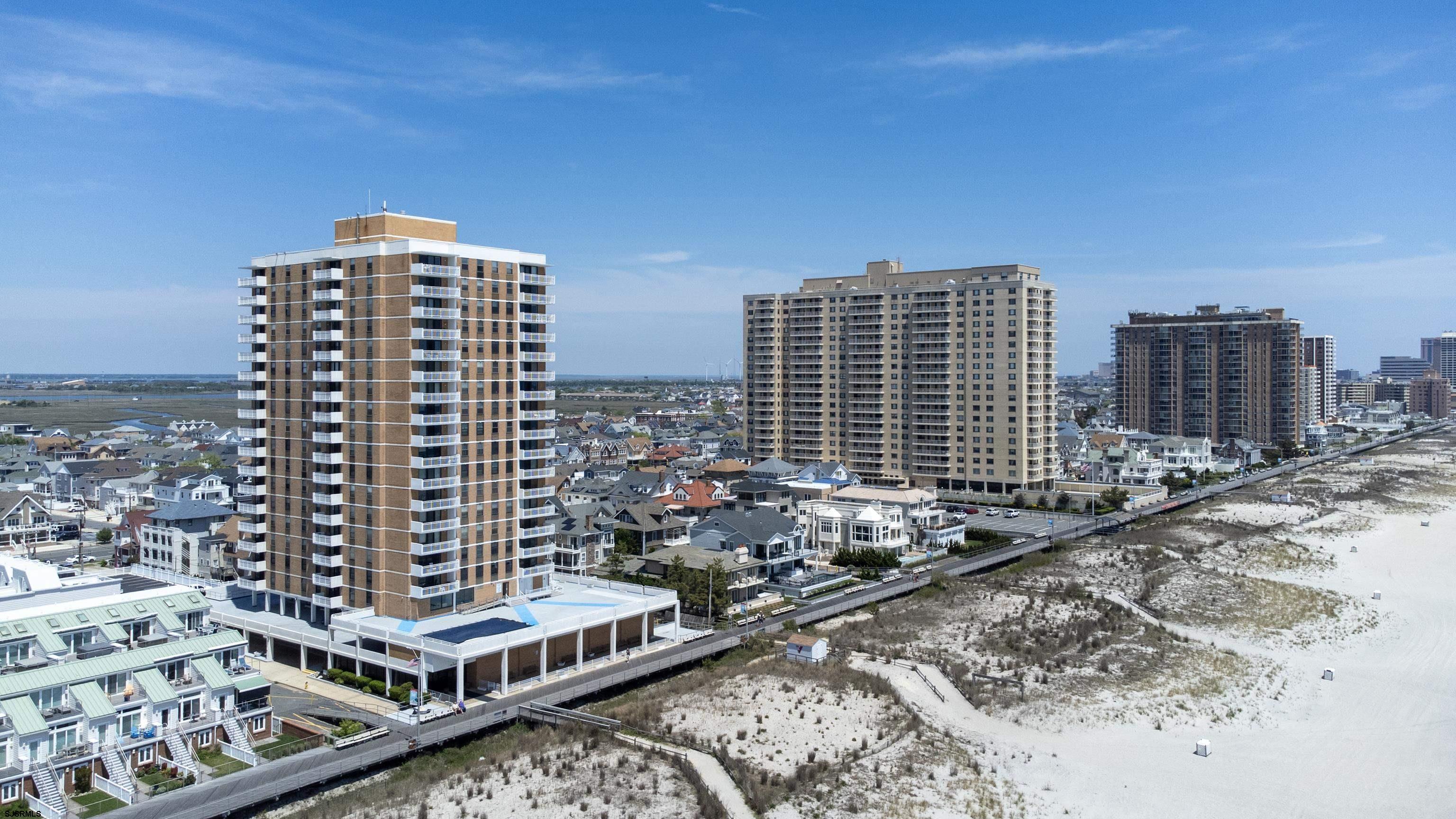 5200 Boardwalk Unit: 12F