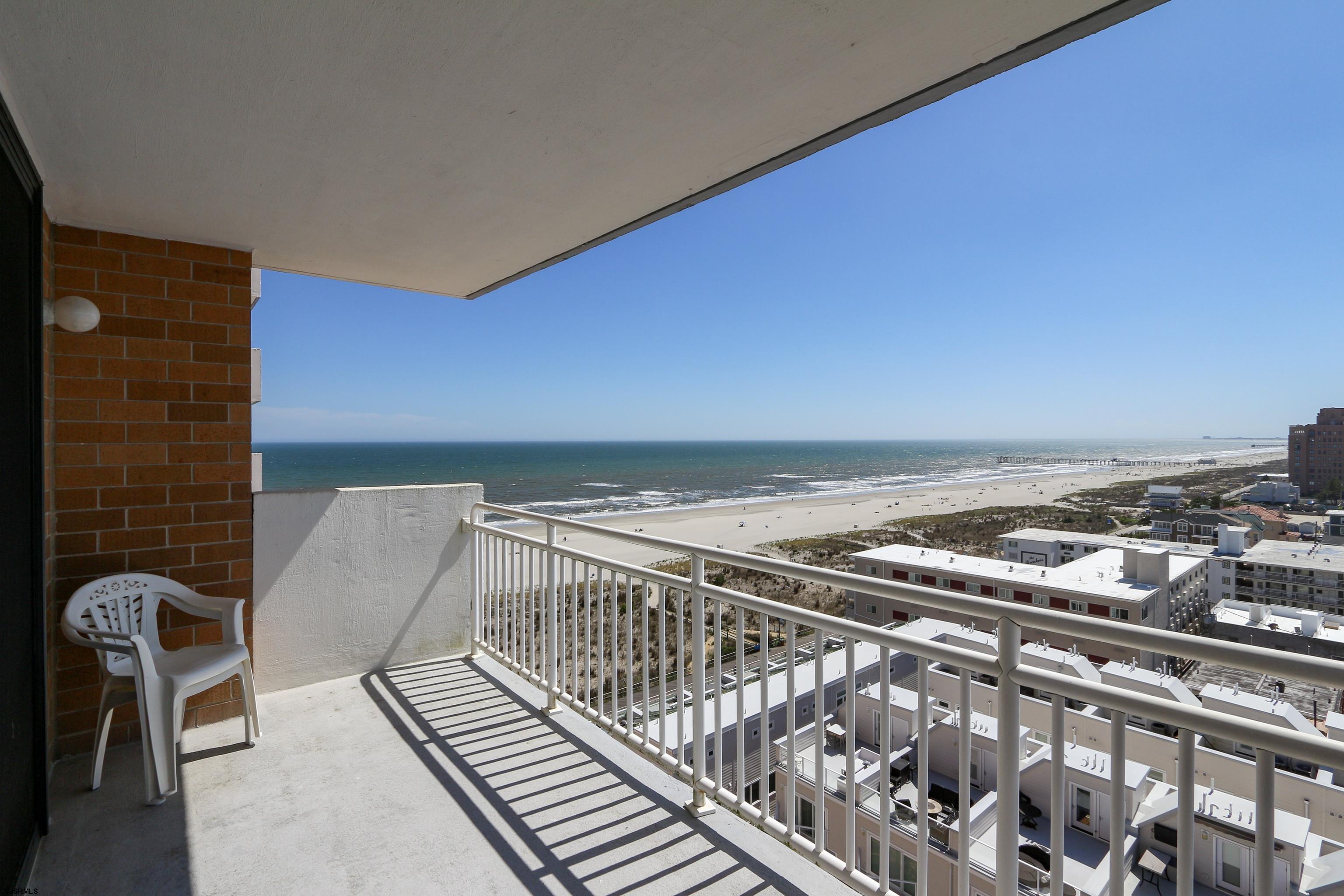 5200 Boardwalk Unit: 12F