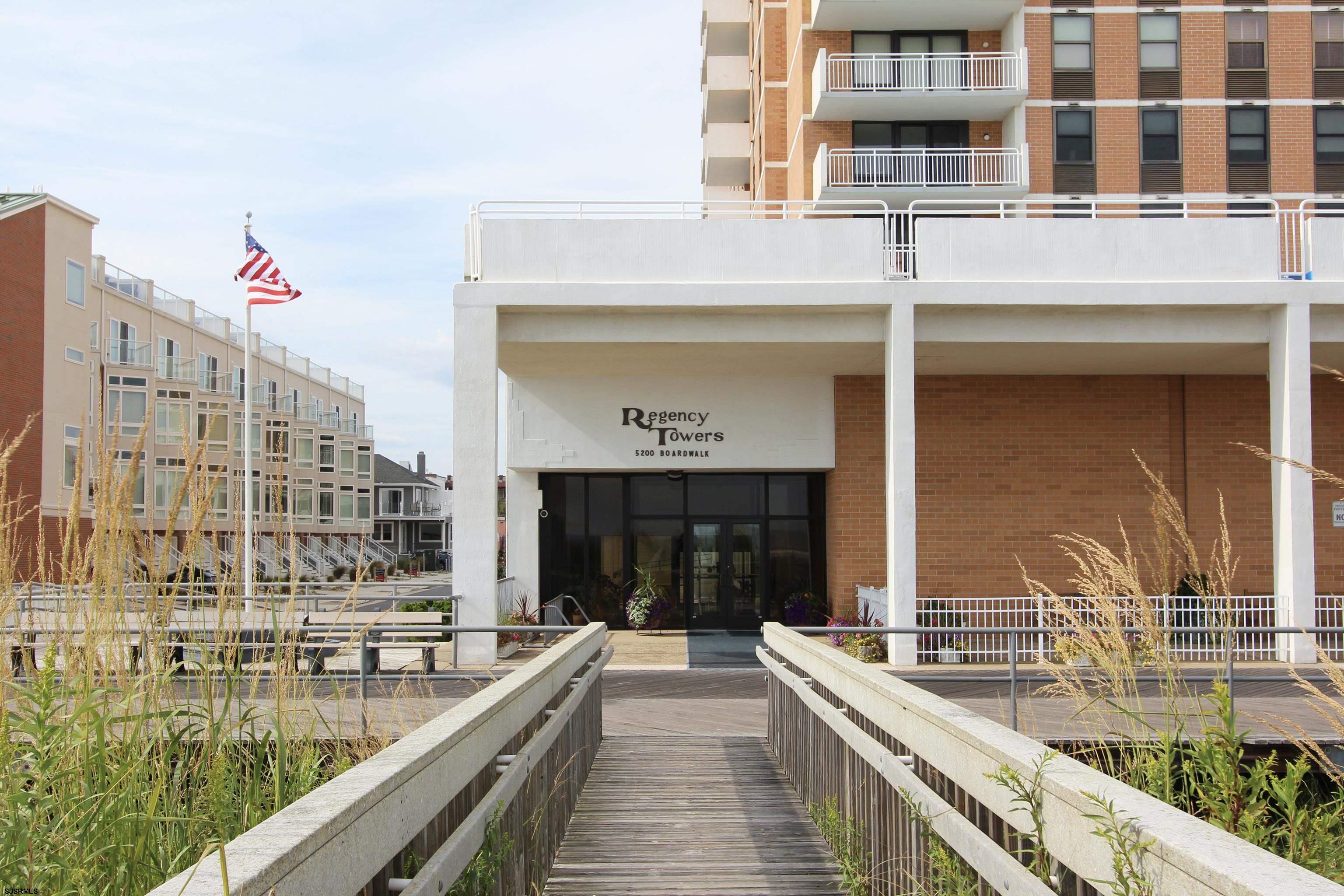 5200 Boardwalk Unit: 12F