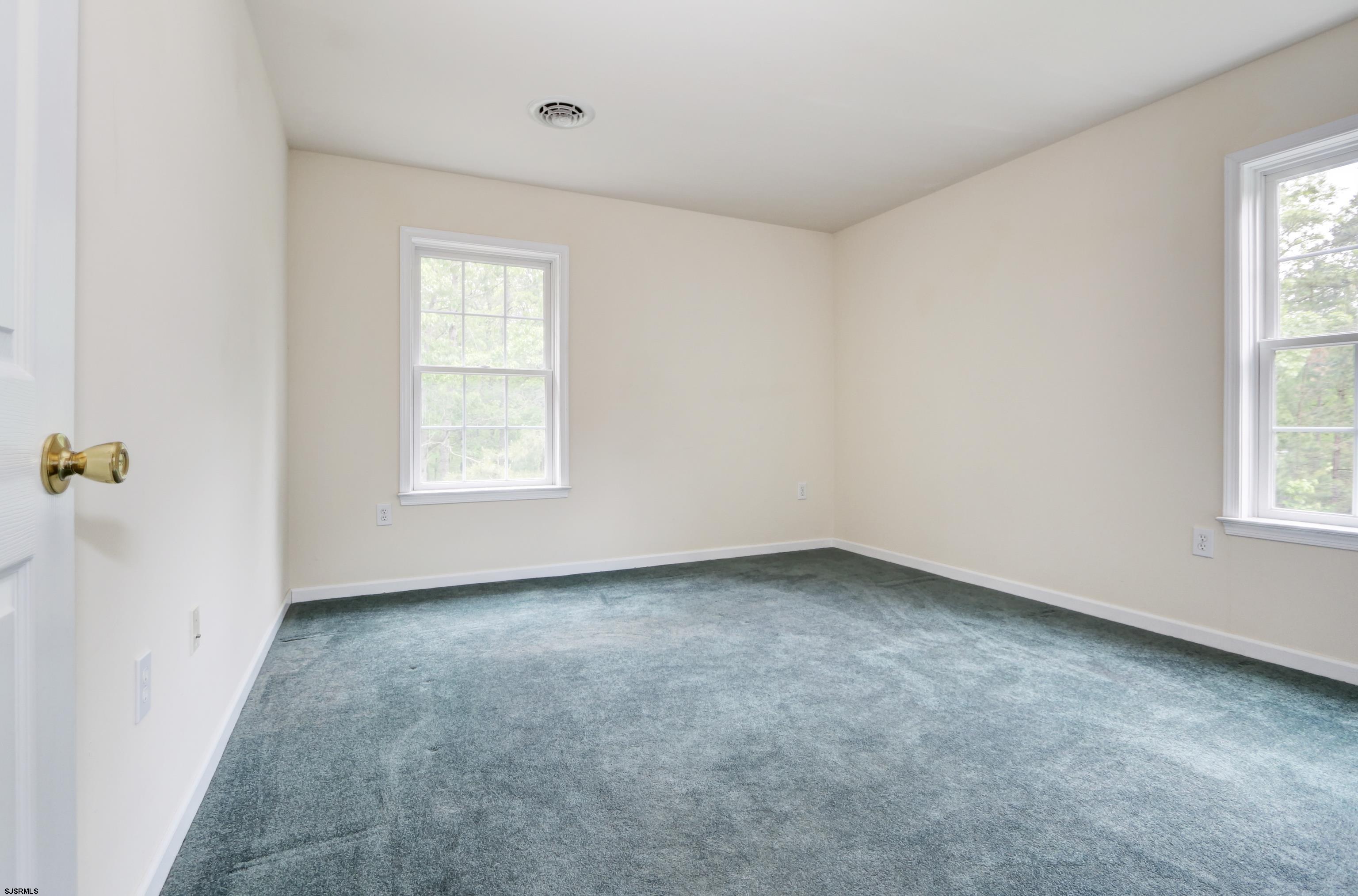 2511 Long Ave