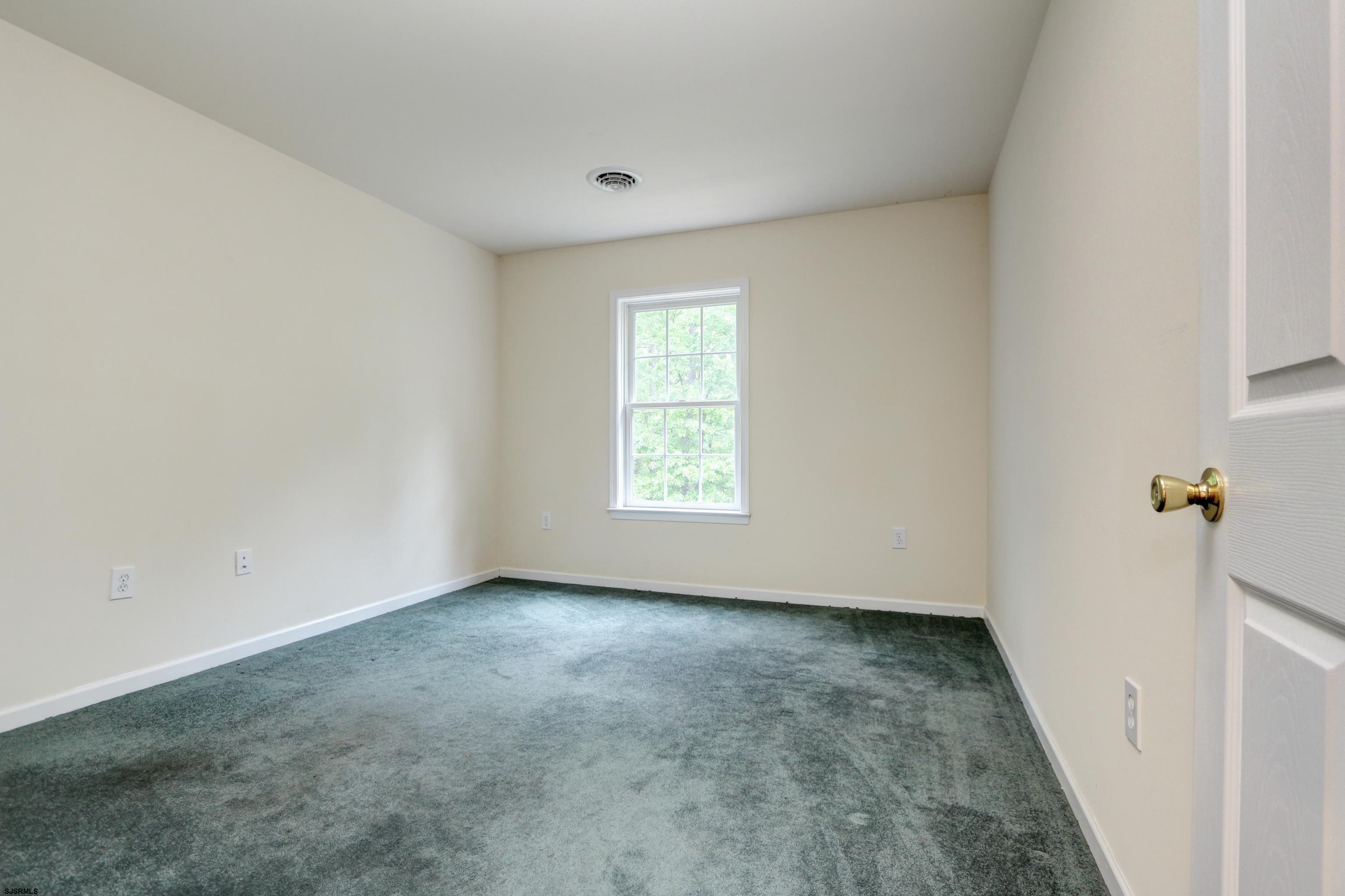 2511 Long Ave