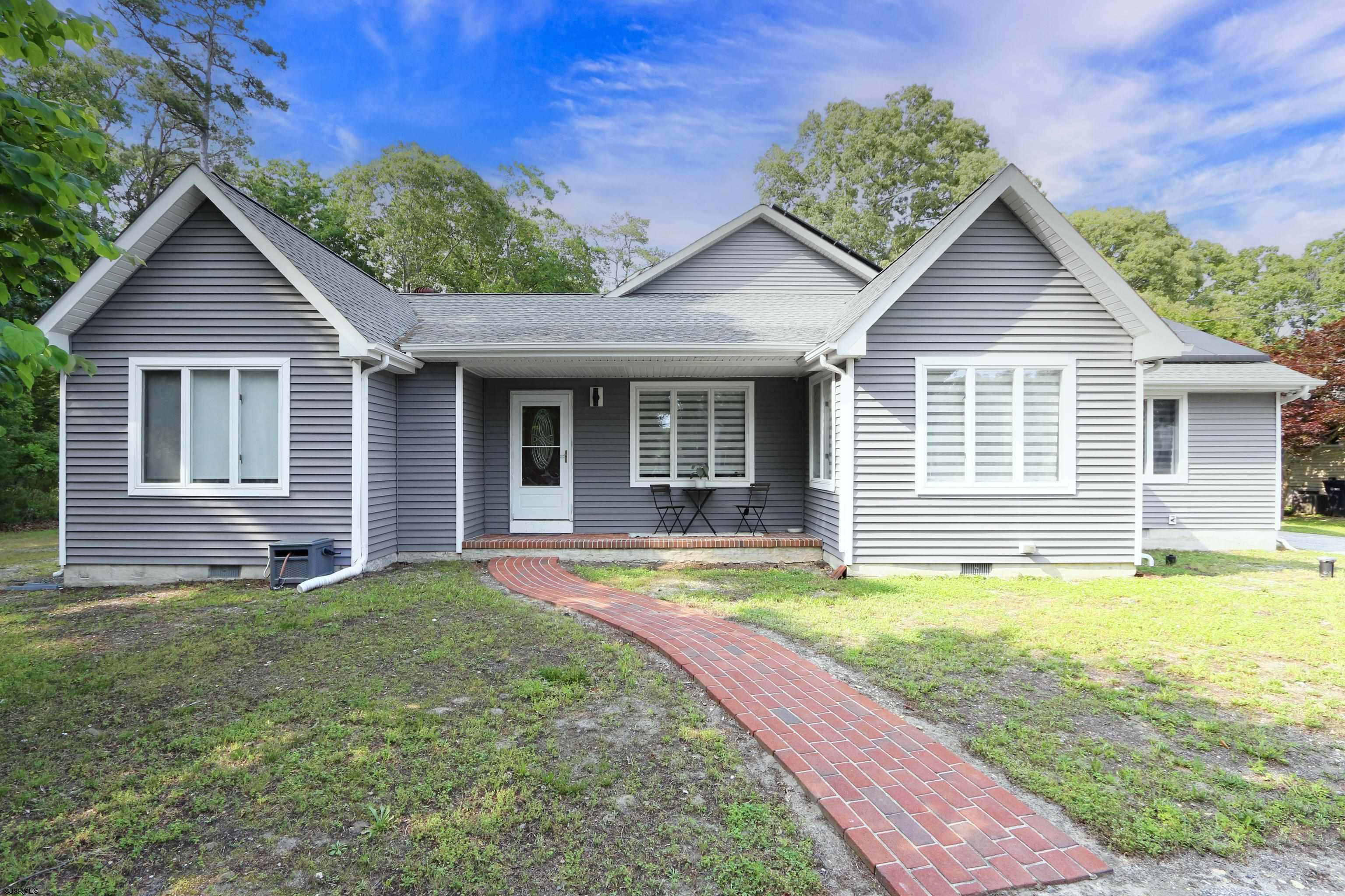 106 Hillside Ave