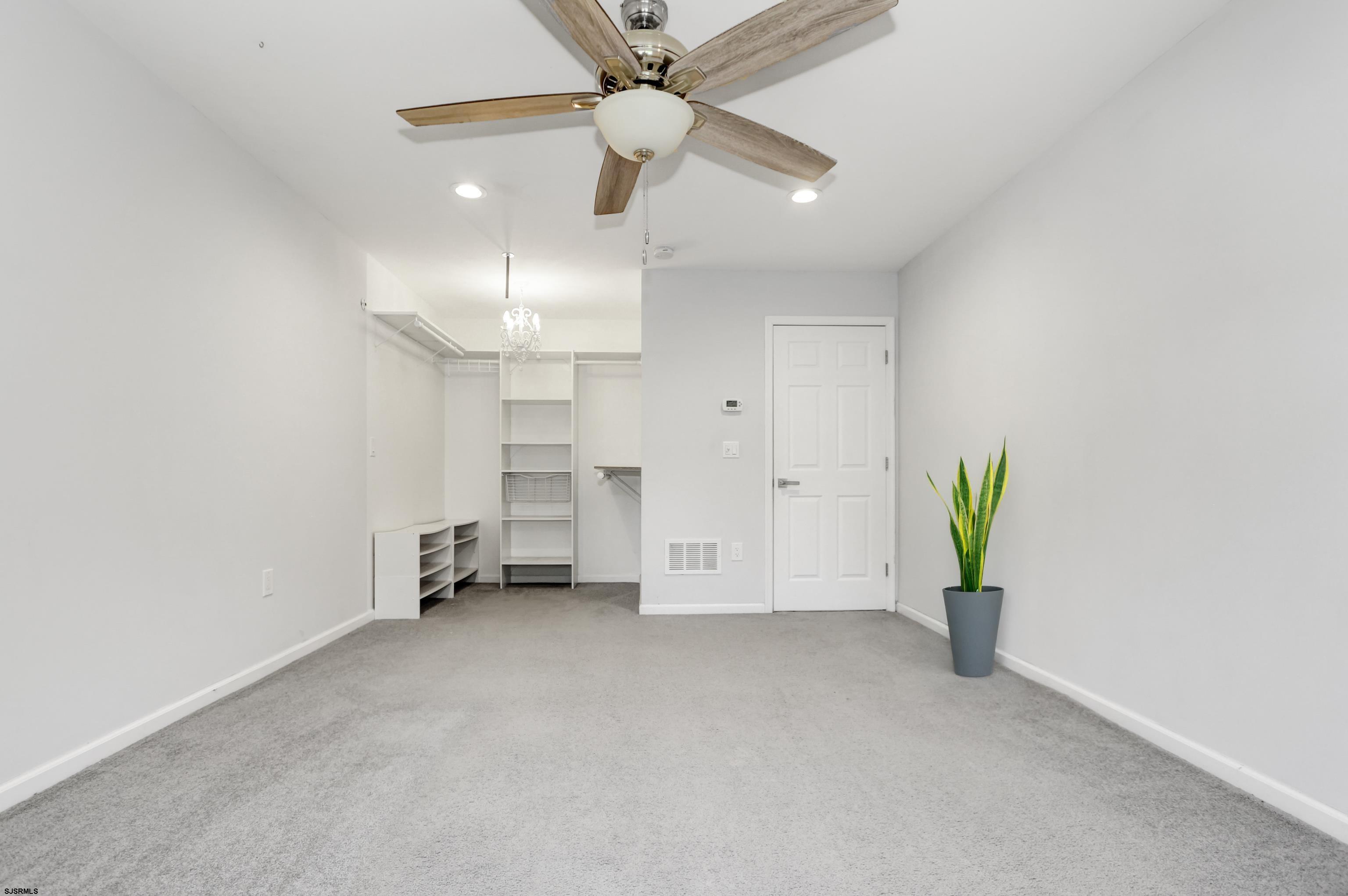 106 Hillside Ave