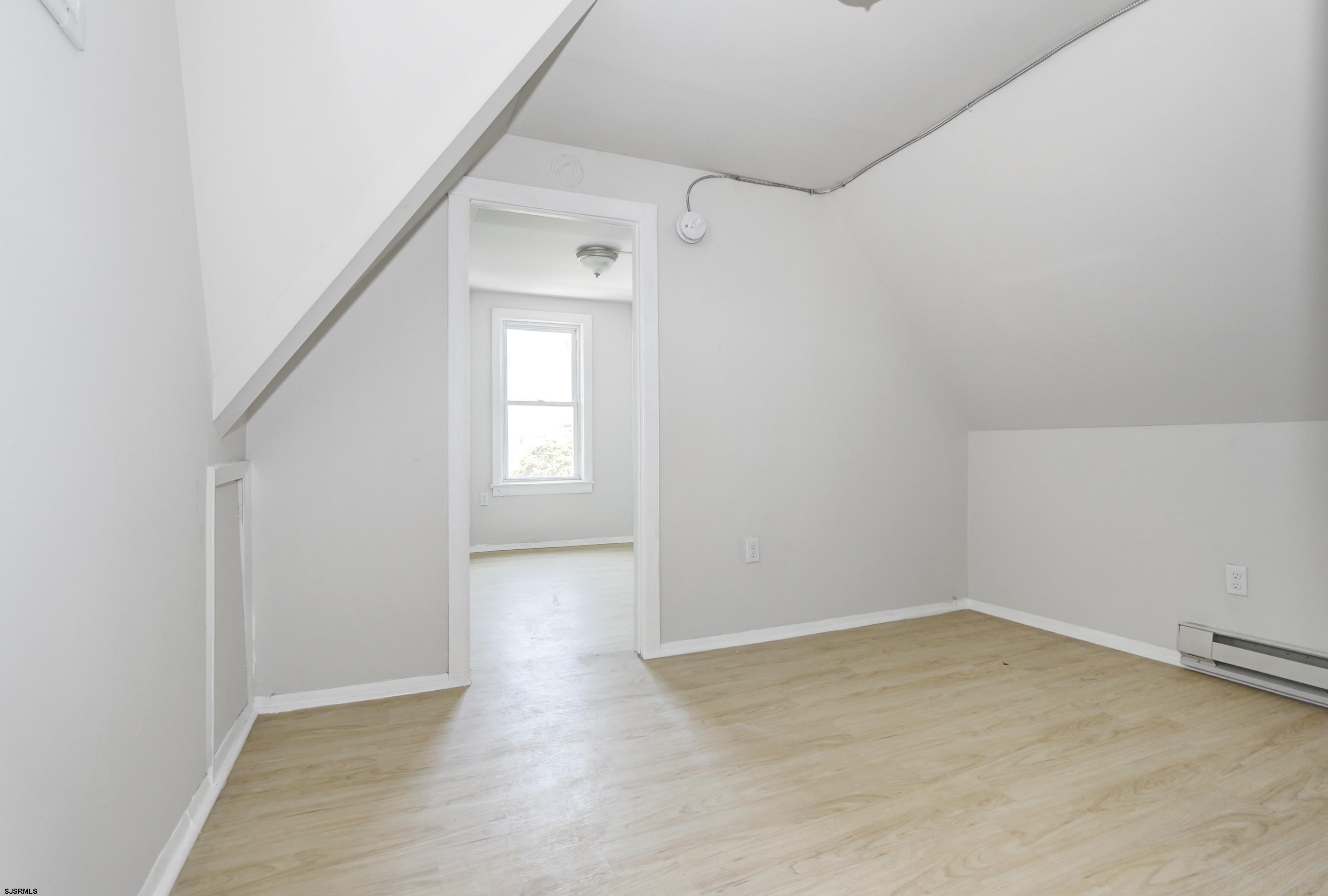 36 N Florida Ave