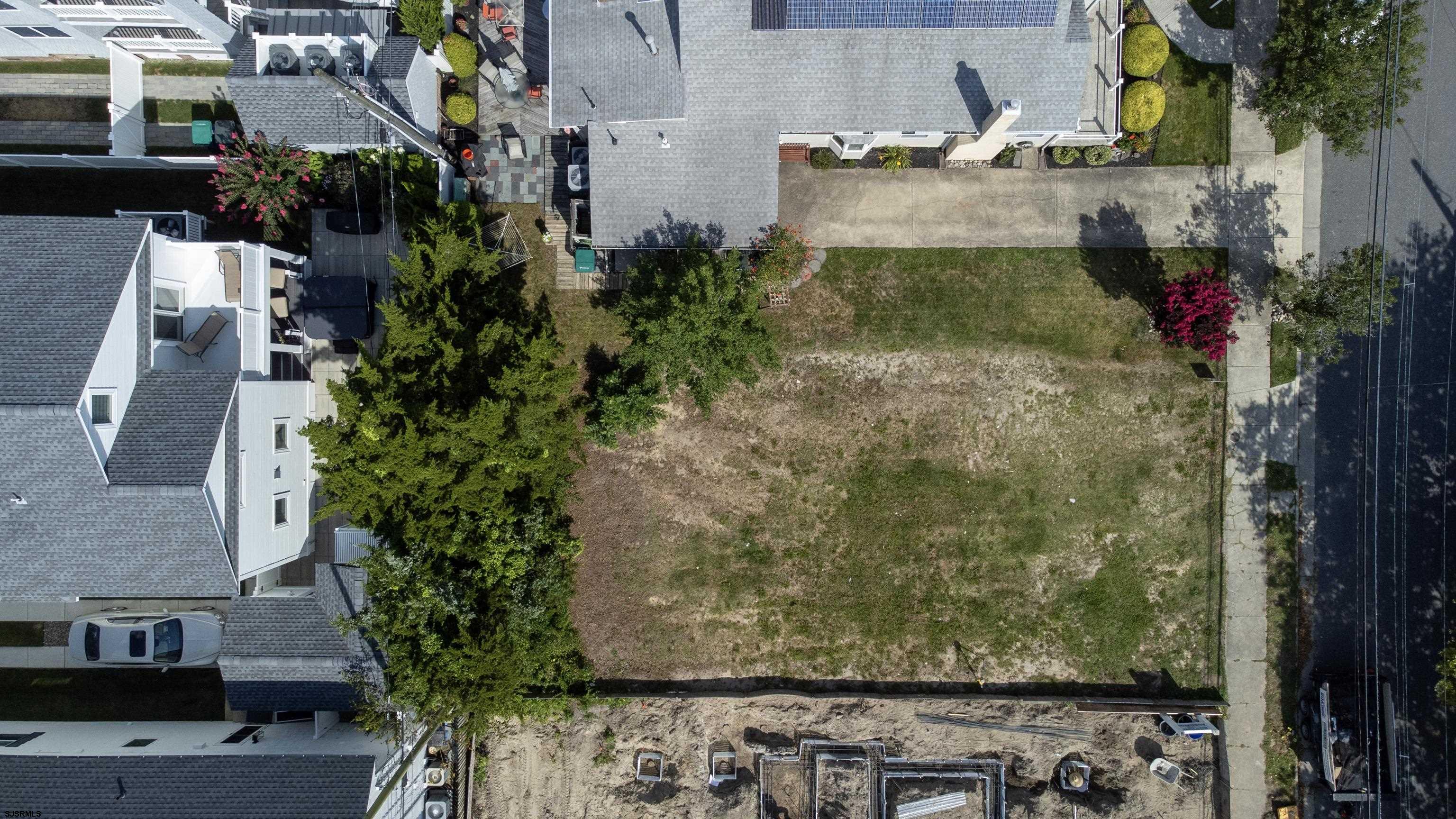 118 N Lancaster Ave