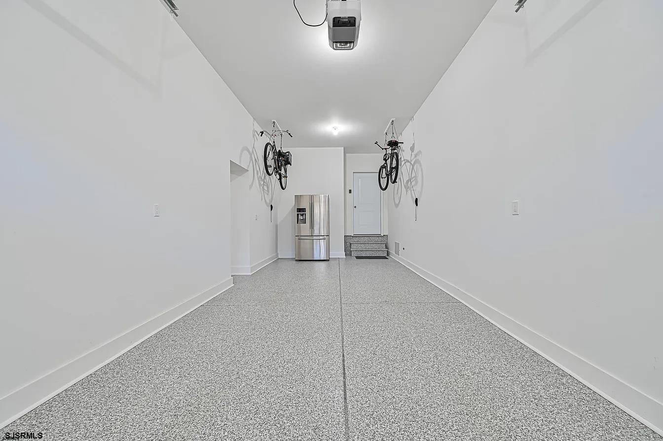 3 N Victoria Ave Unit: B