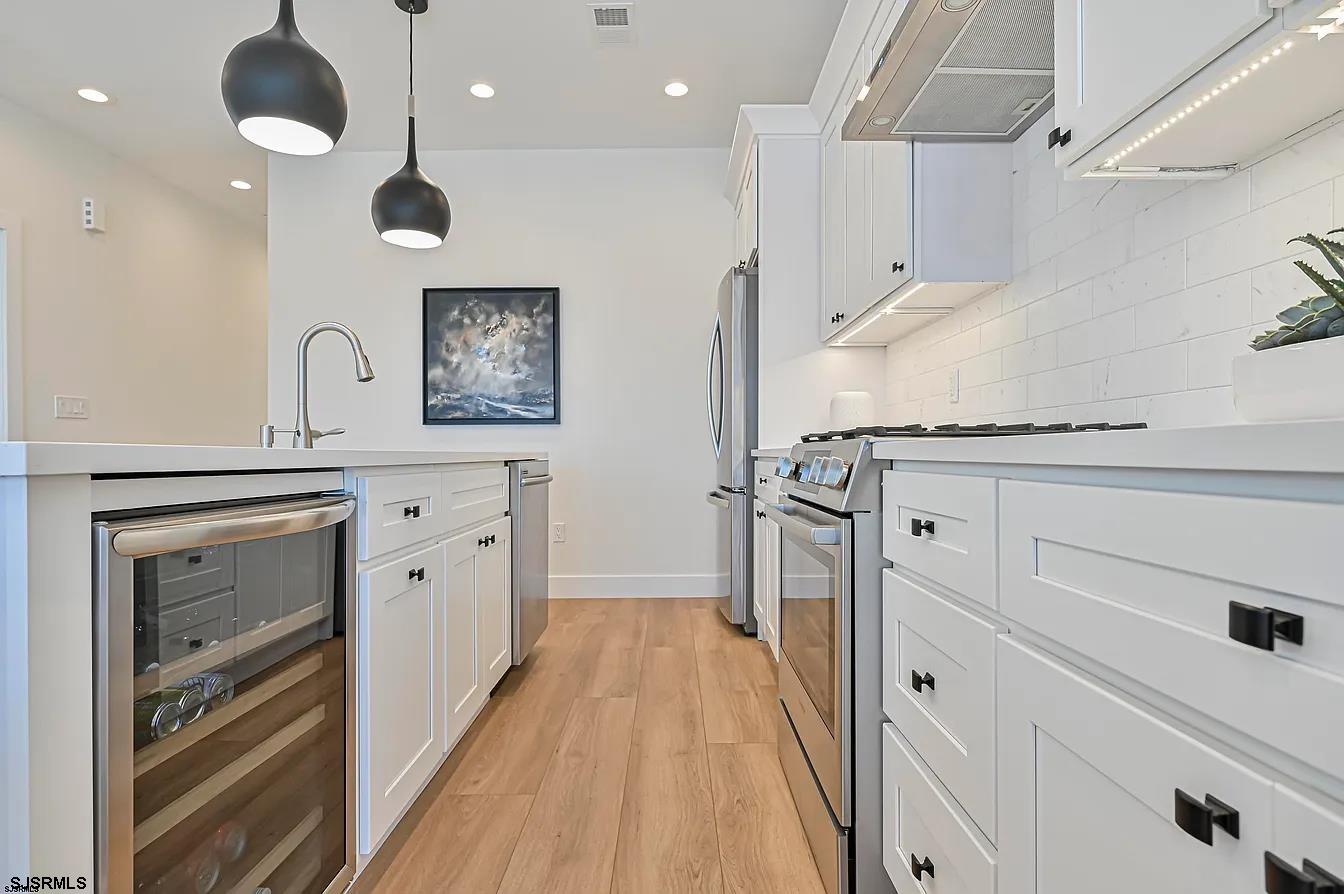 3 N Victoria Ave Unit: B