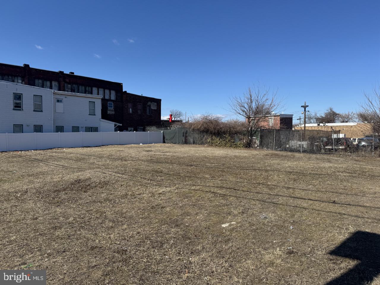 429-433 Carl Miller Blvd