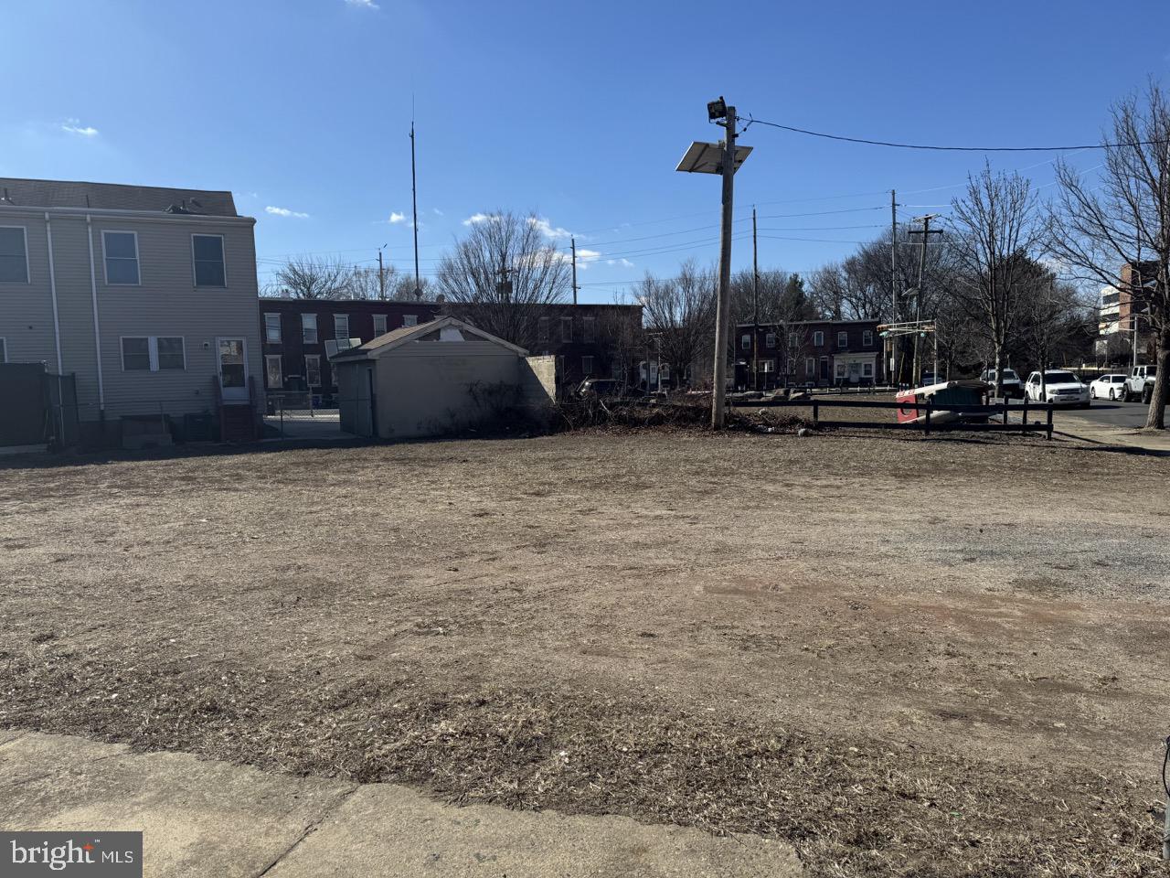 429-433 Carl Miller Blvd