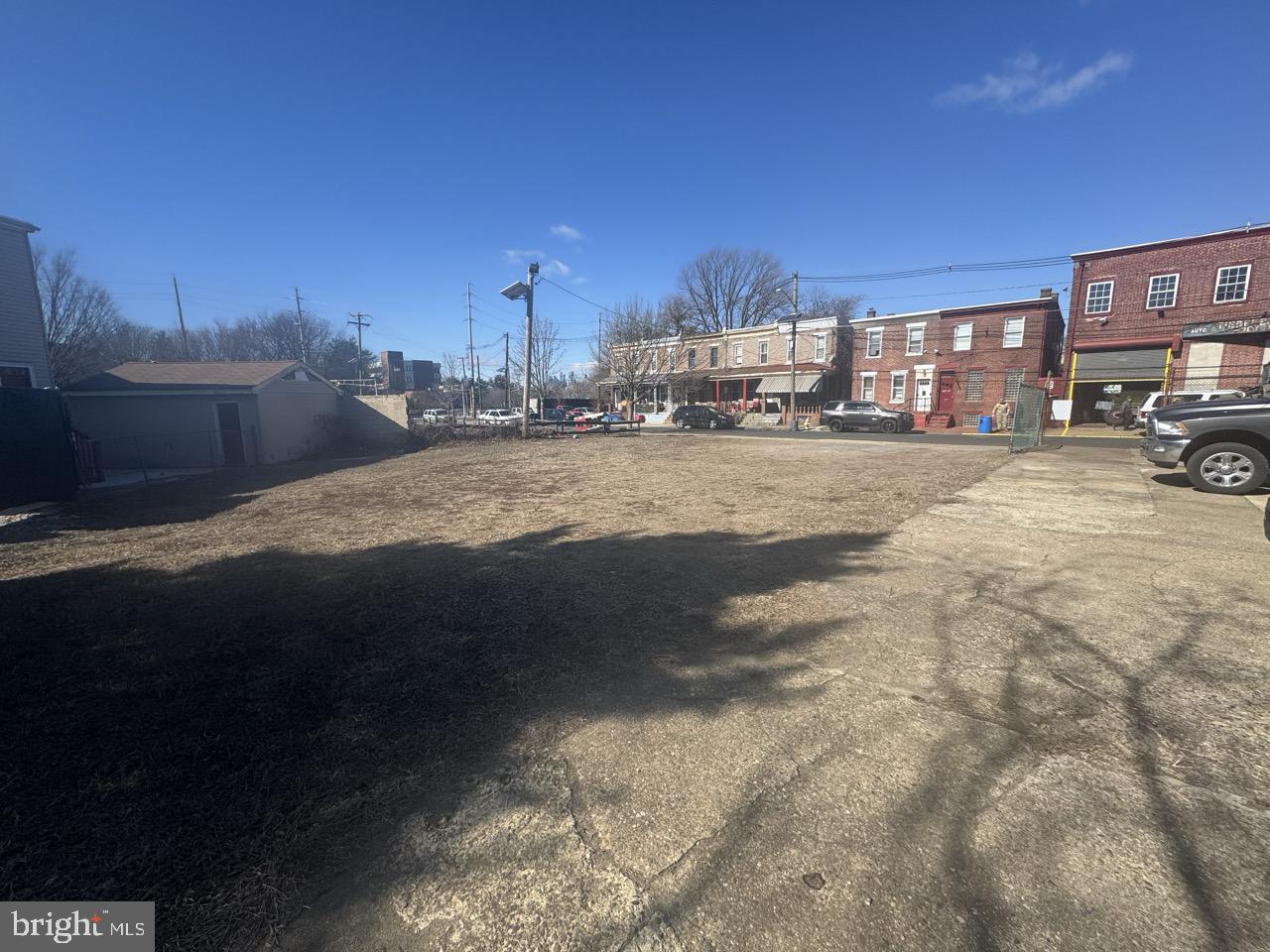 429-433 Carl Miller Blvd