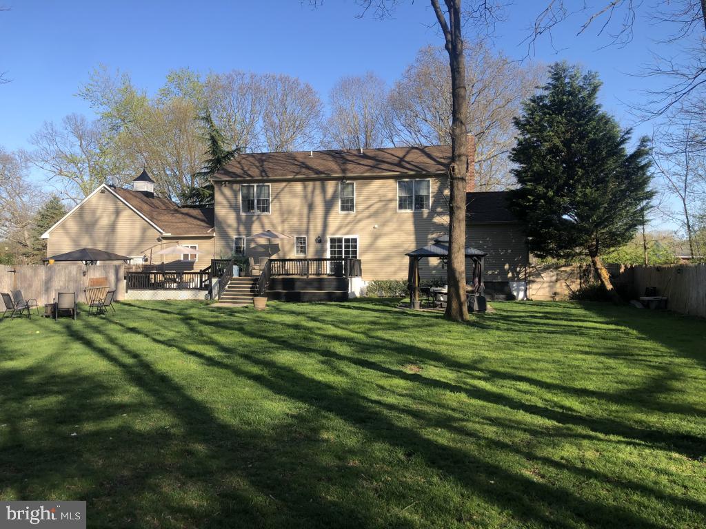 131 Laurel Ave