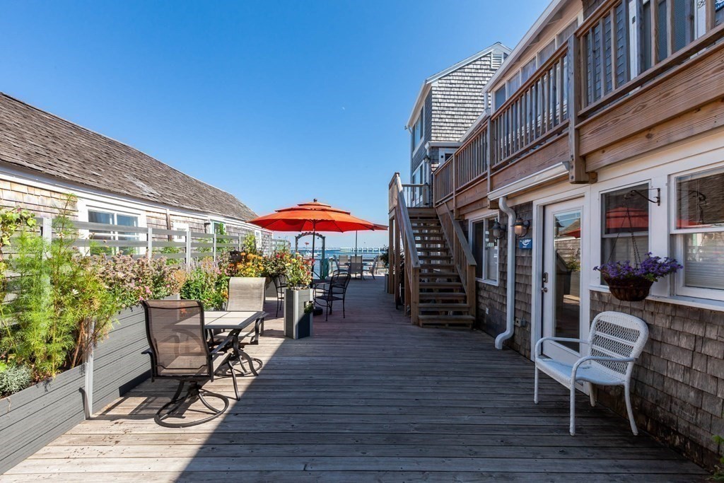 353 Commercial Unit: 19 & 20