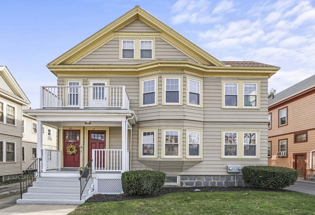 37 Gallivan Blvd Unit: 37