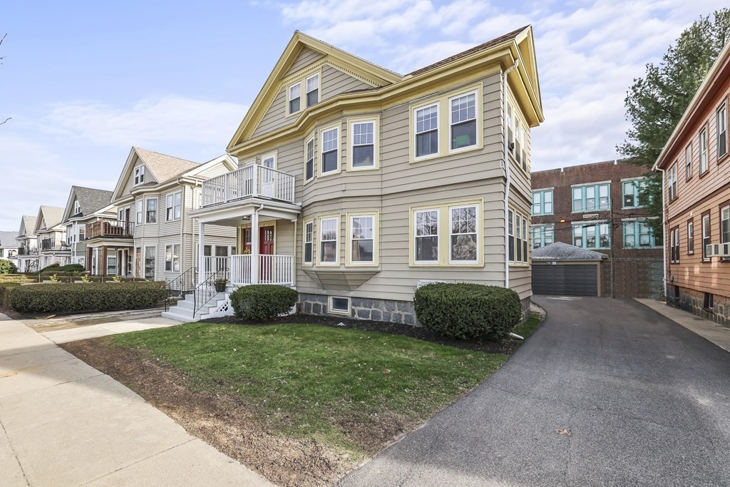 37 Gallivan Blvd Unit: 37