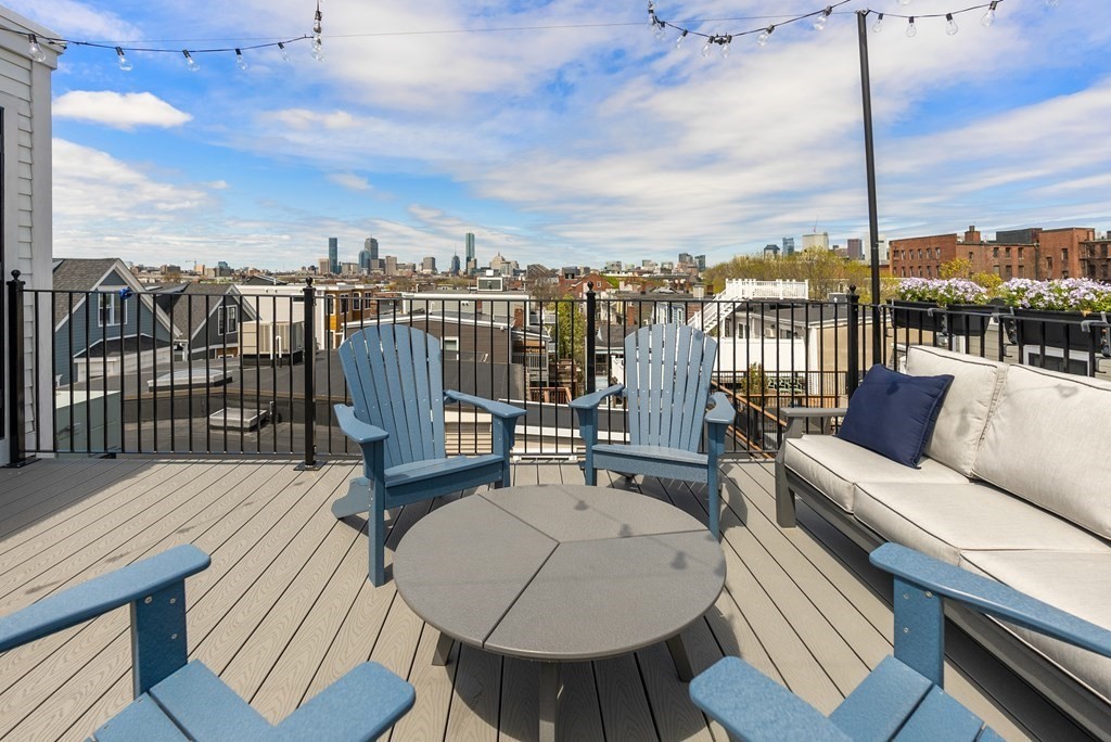 280 Gold St Unit: 4