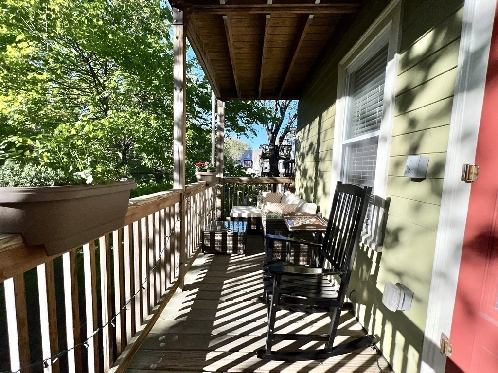 35 Washburn Ave Unit: 2