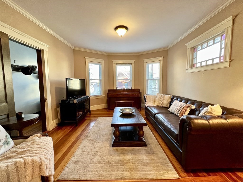 35 Washburn Ave Unit: 2