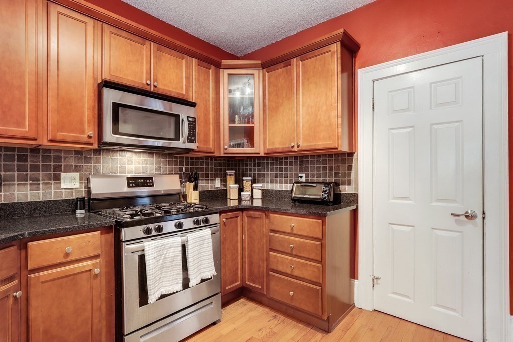 103 Rutherford Ave Unit: 1