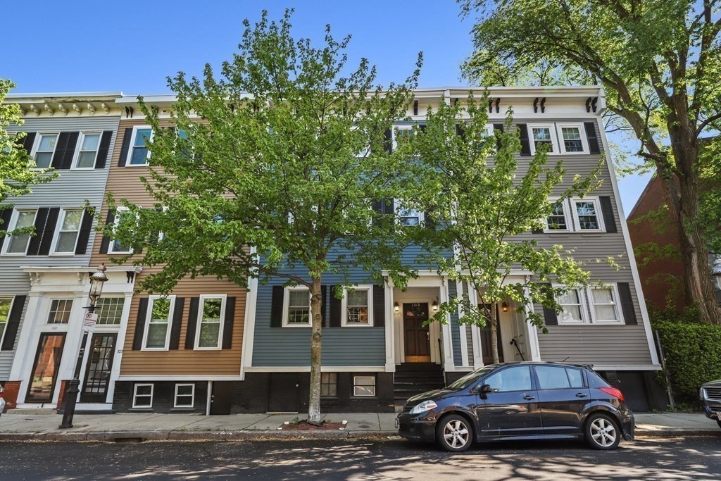 103 Rutherford Ave Unit: 1