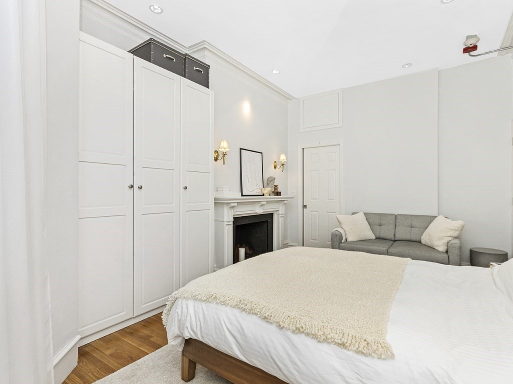 241 Beacon Street Unit: 1