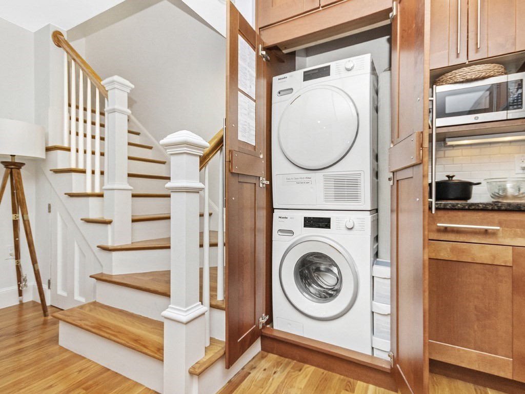 241 Beacon Street Unit: 1