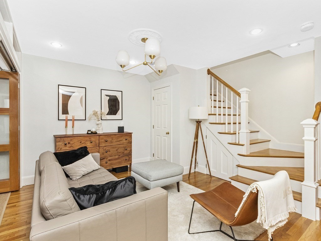 241 Beacon Street Unit: 1