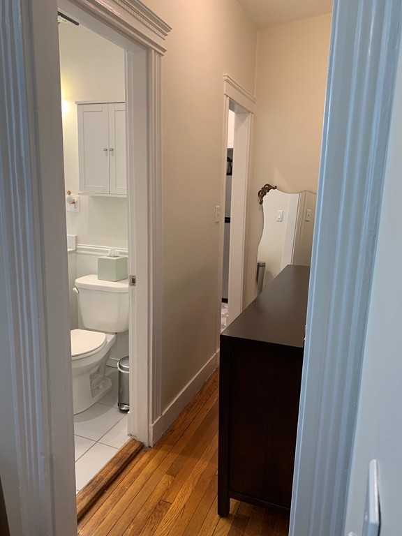 56 Charlesgate E Unit: 138