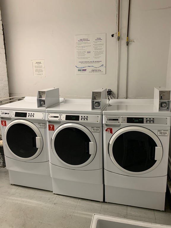 56 Charlesgate E Unit: 138