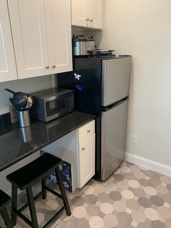 56 Charlesgate E Unit: 138