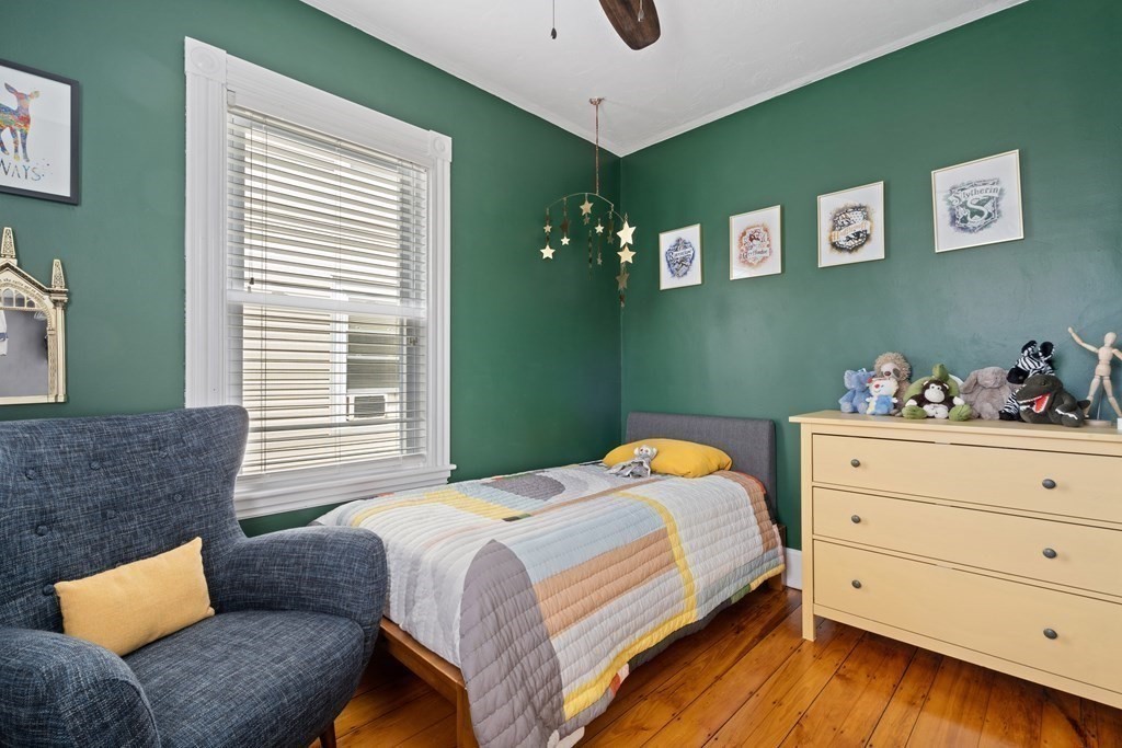 16 Treadway Road