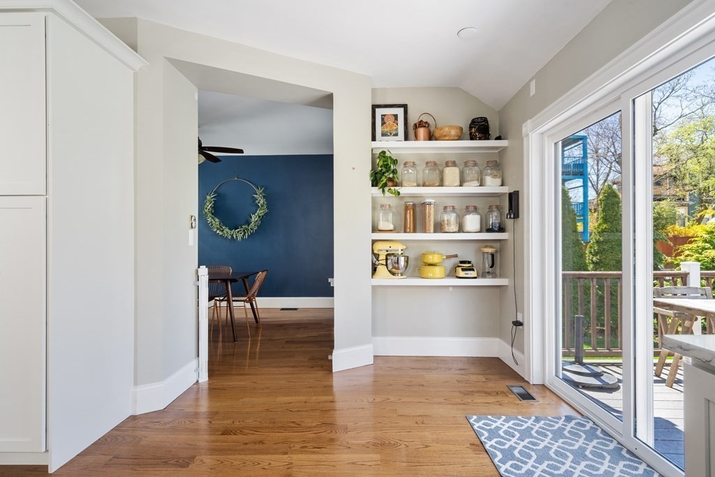 16 Treadway Road