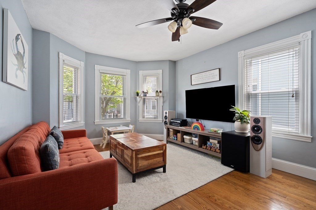 16 Treadway Road