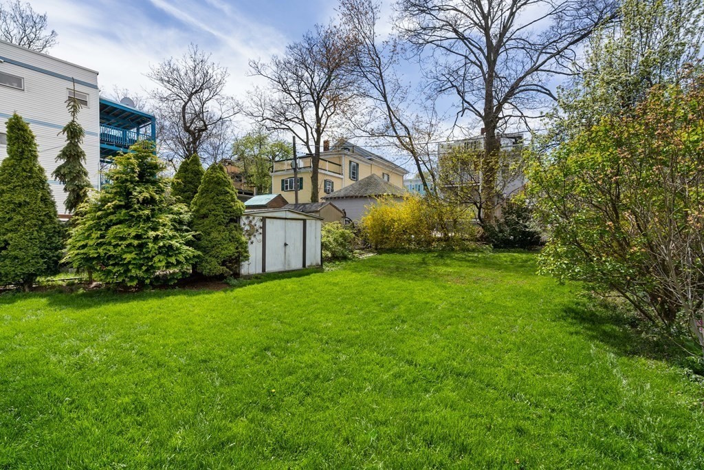 16 Treadway Road